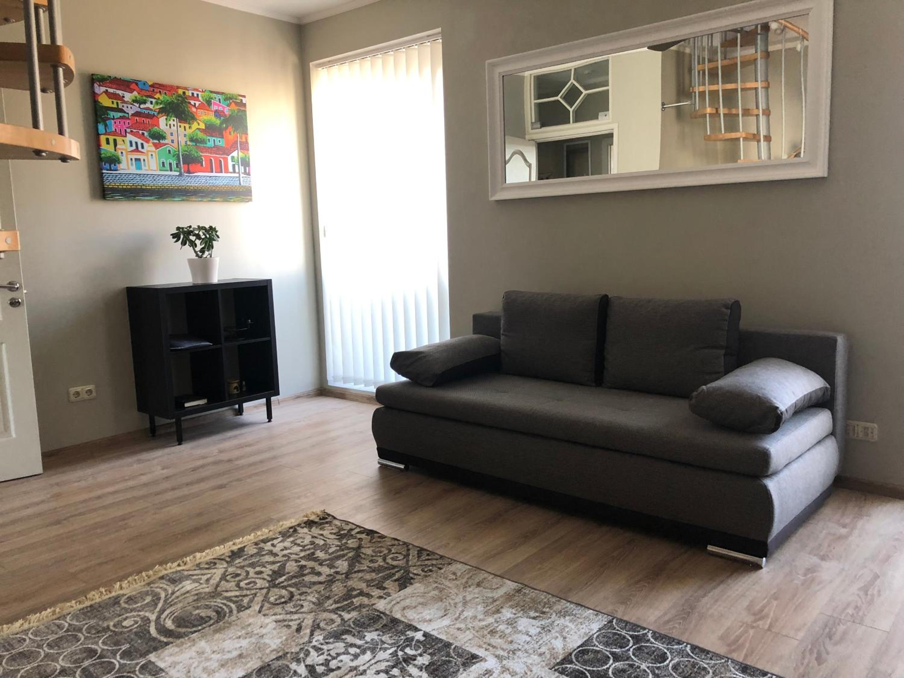 Three-Bedroom Apartment - Photo 14