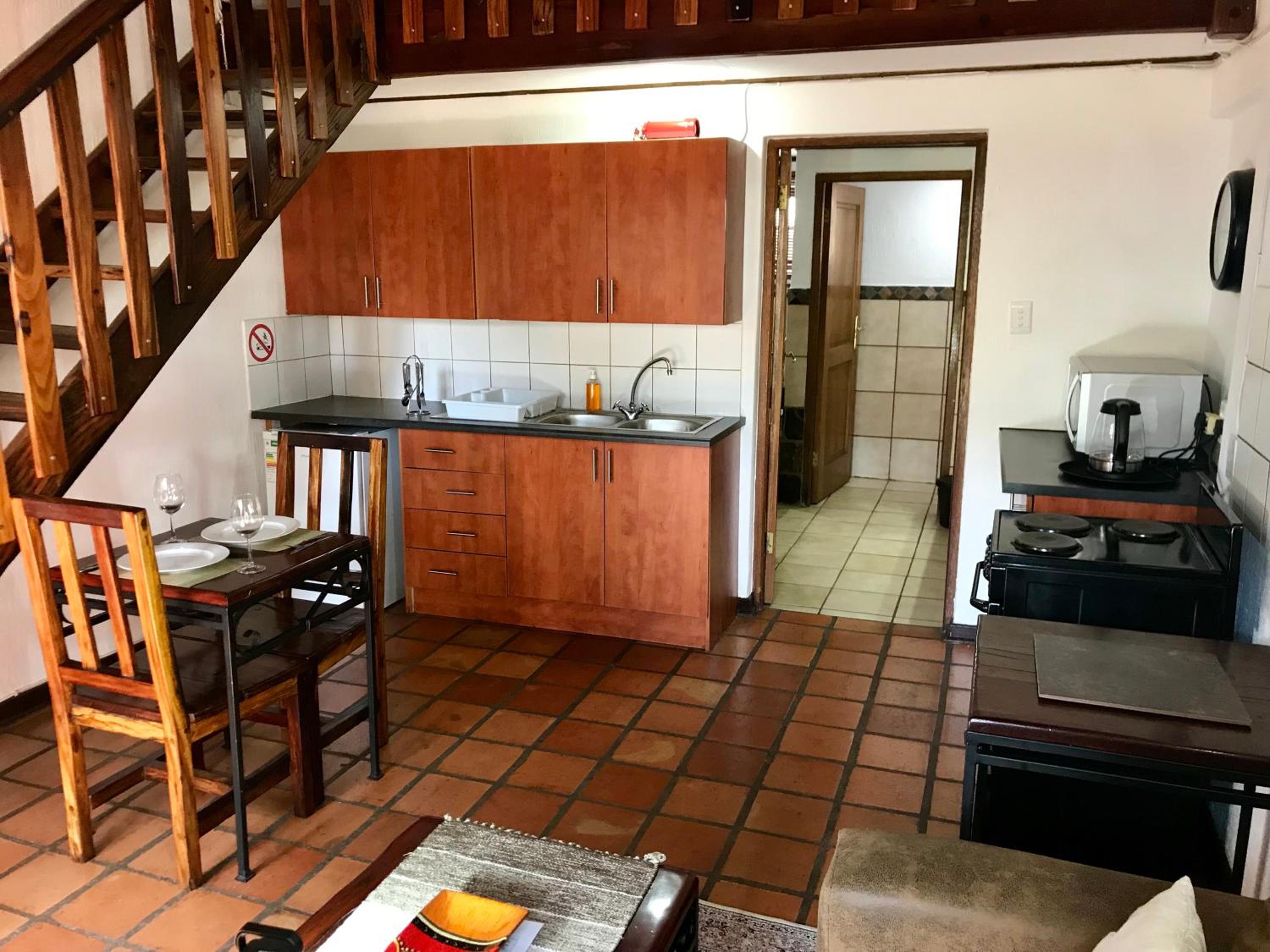 Apartment - Split Level - Photo 16