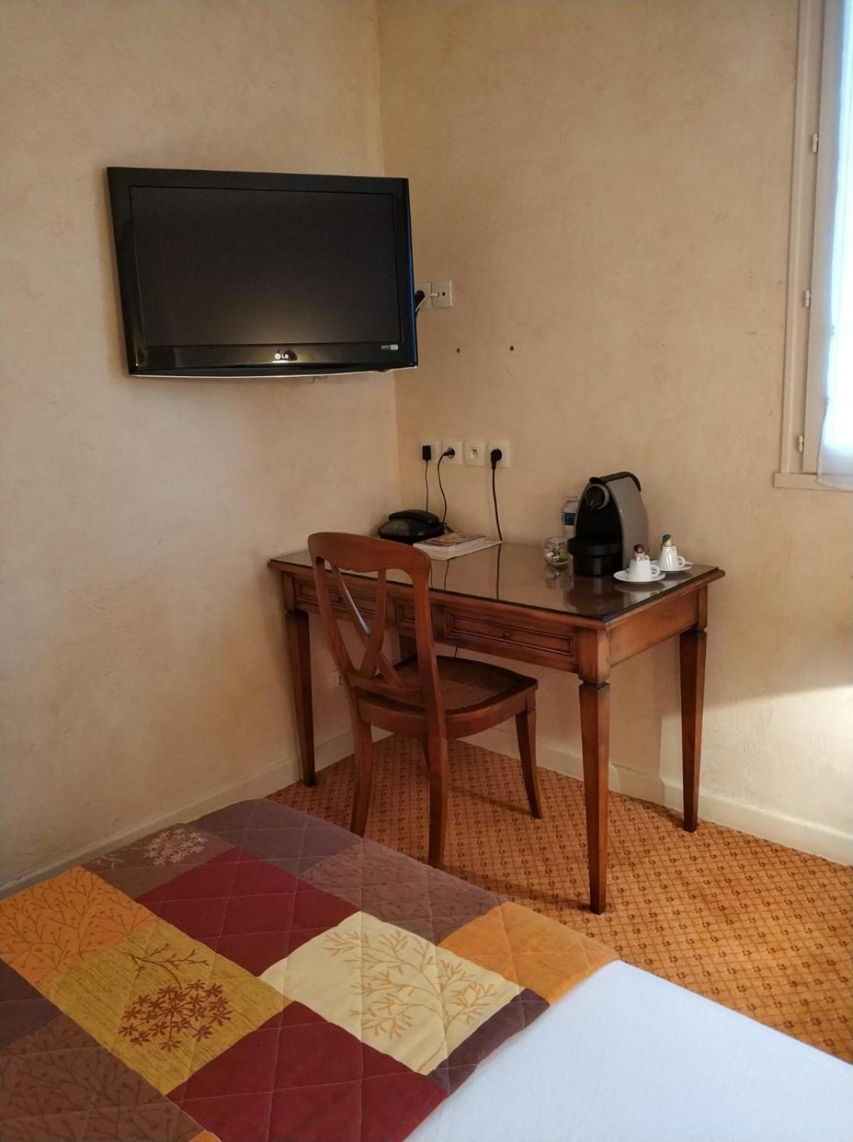 Triple Room - Photo 1