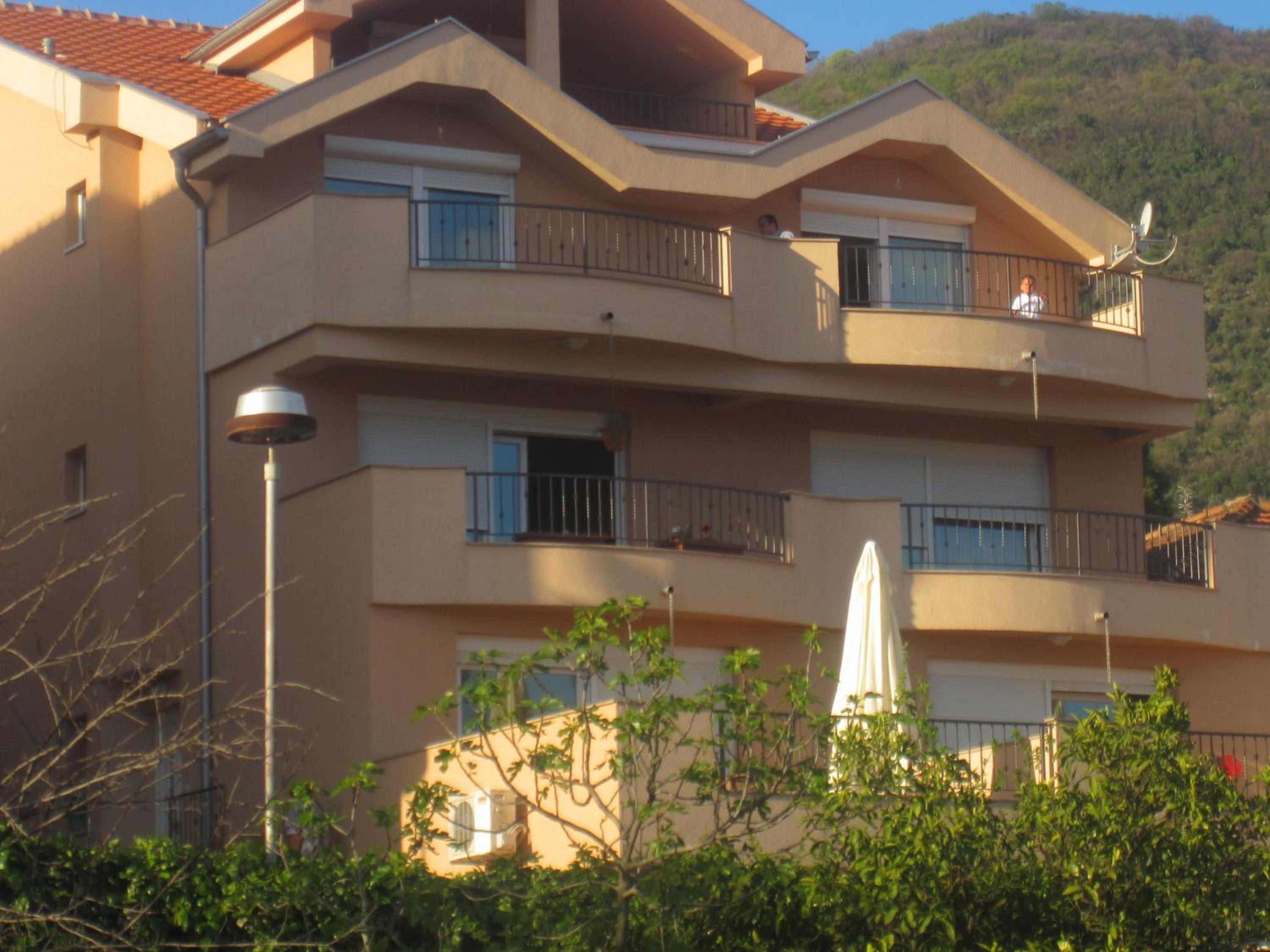 One-Bedroom Apartment With Terrace photo 3