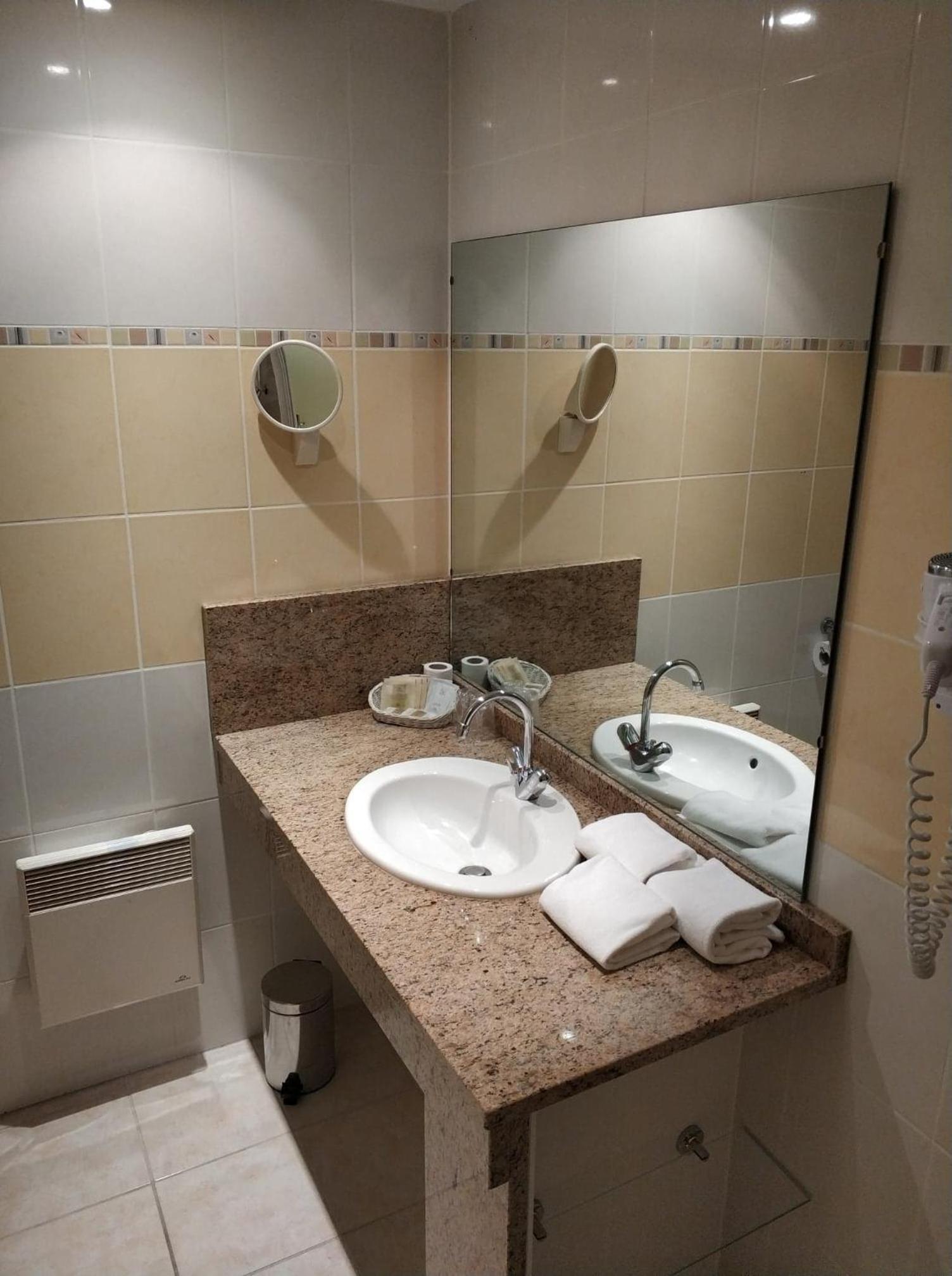 Triple Room - Photo 3