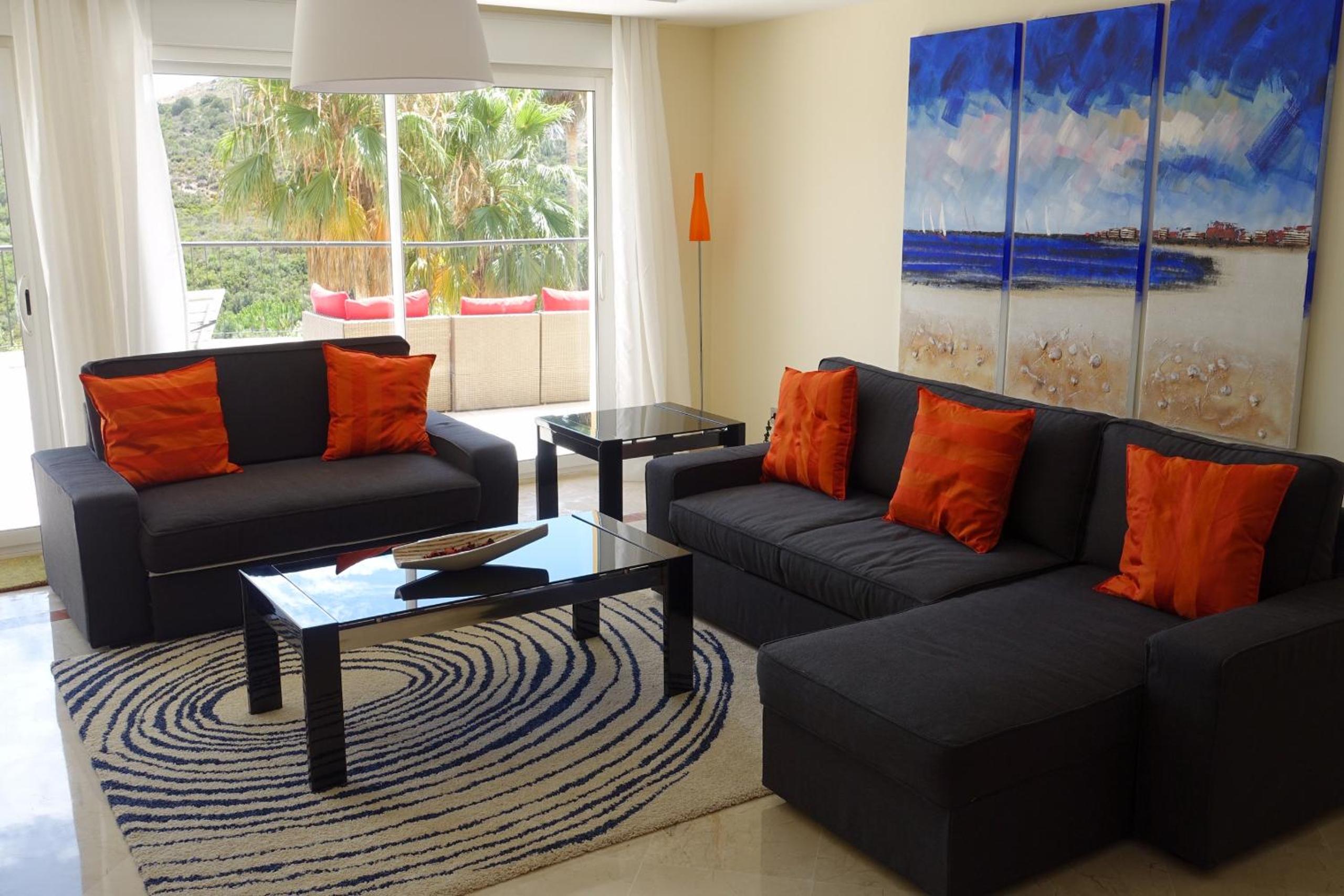 Apartment photo 3