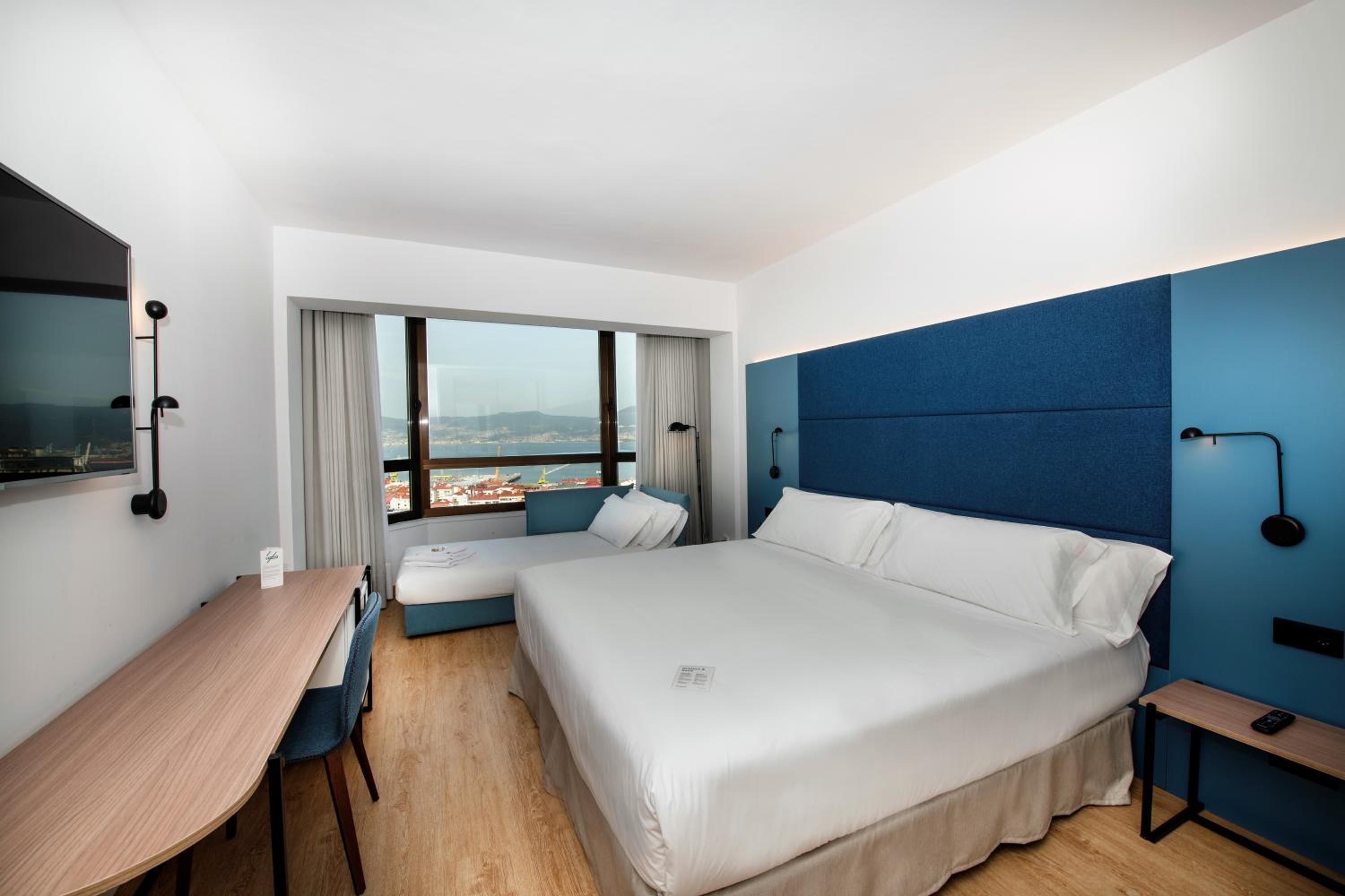Superior Double Room (3 Adults)