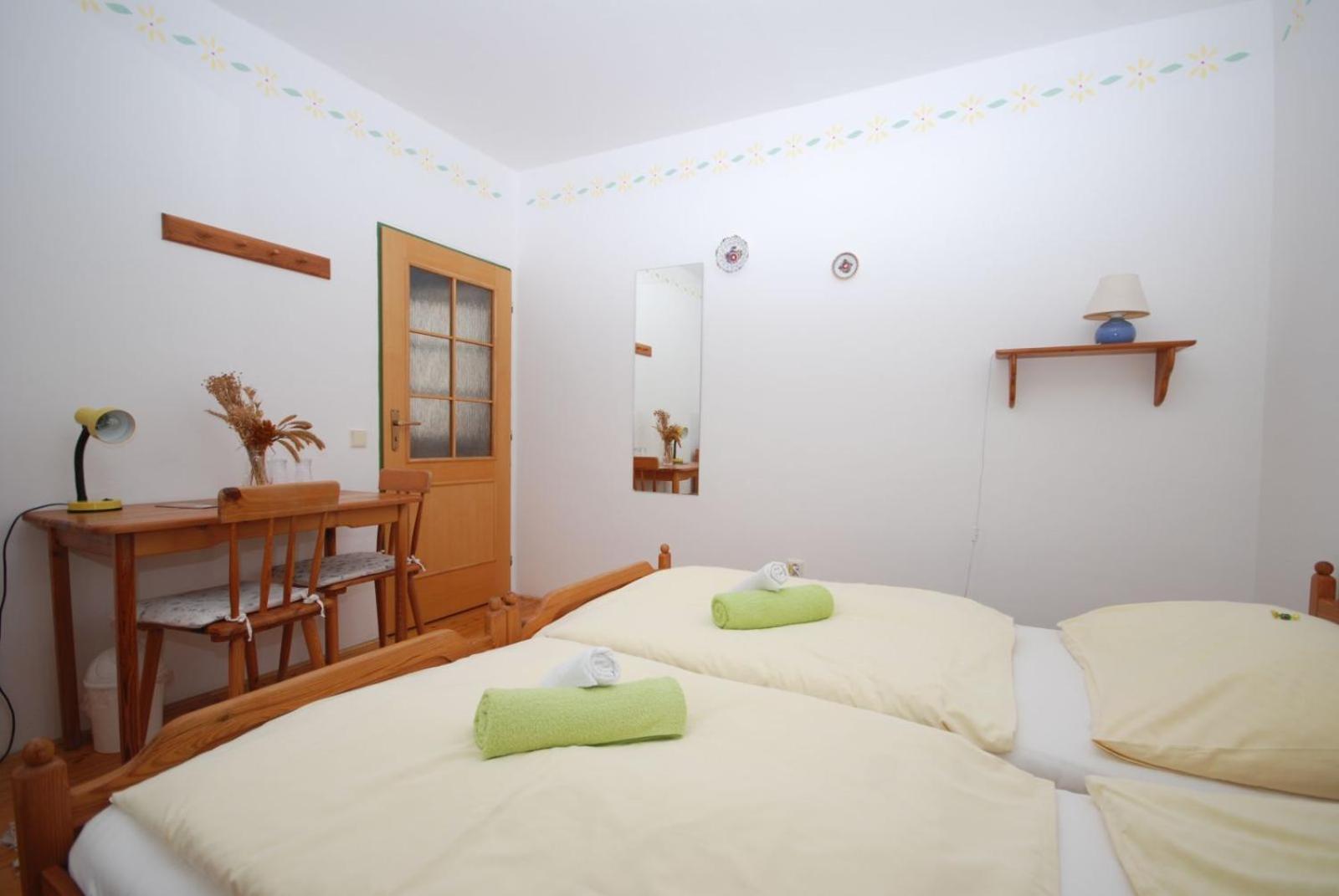 Standard Double Room photo 3