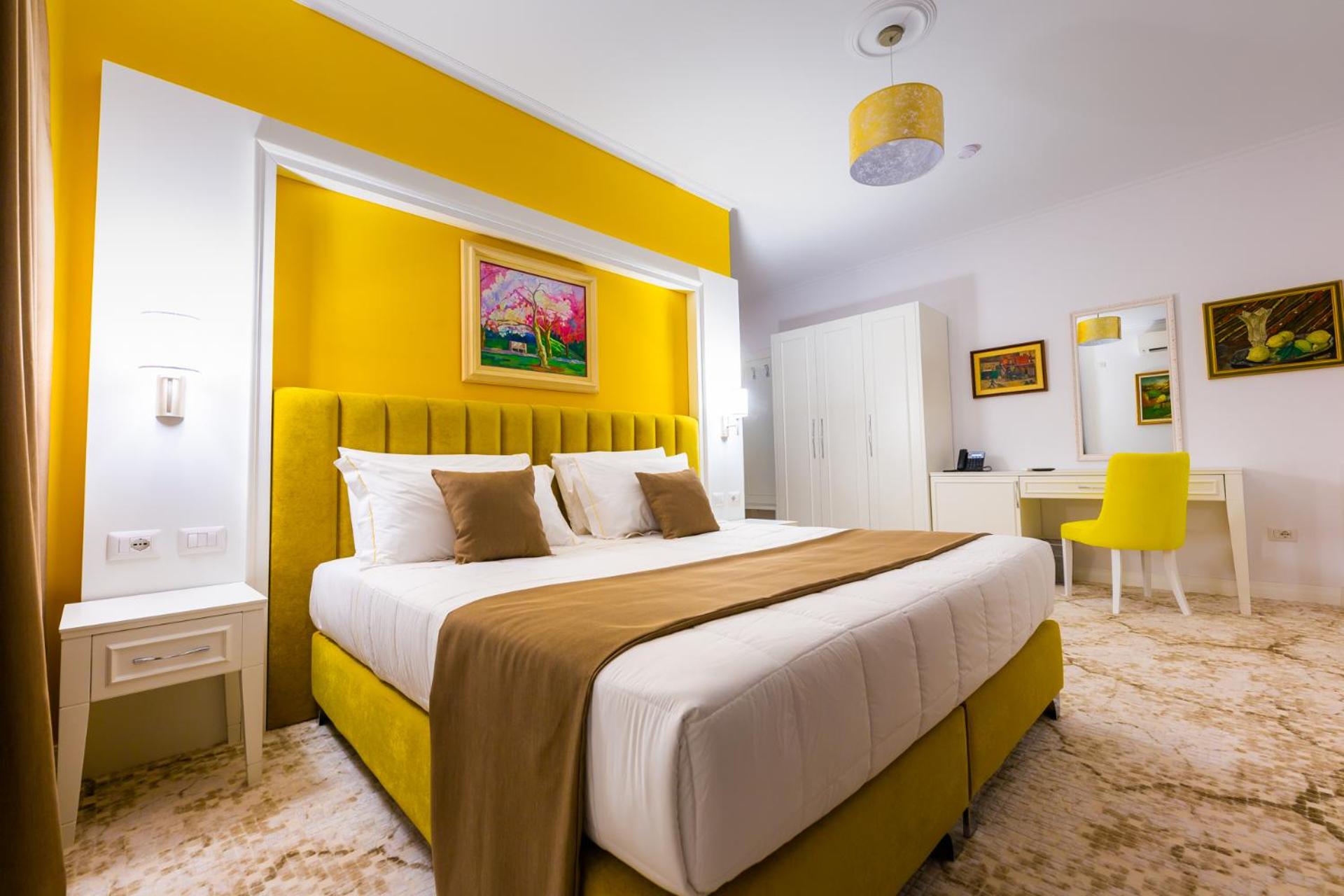 Double Room with Balcony photo 2