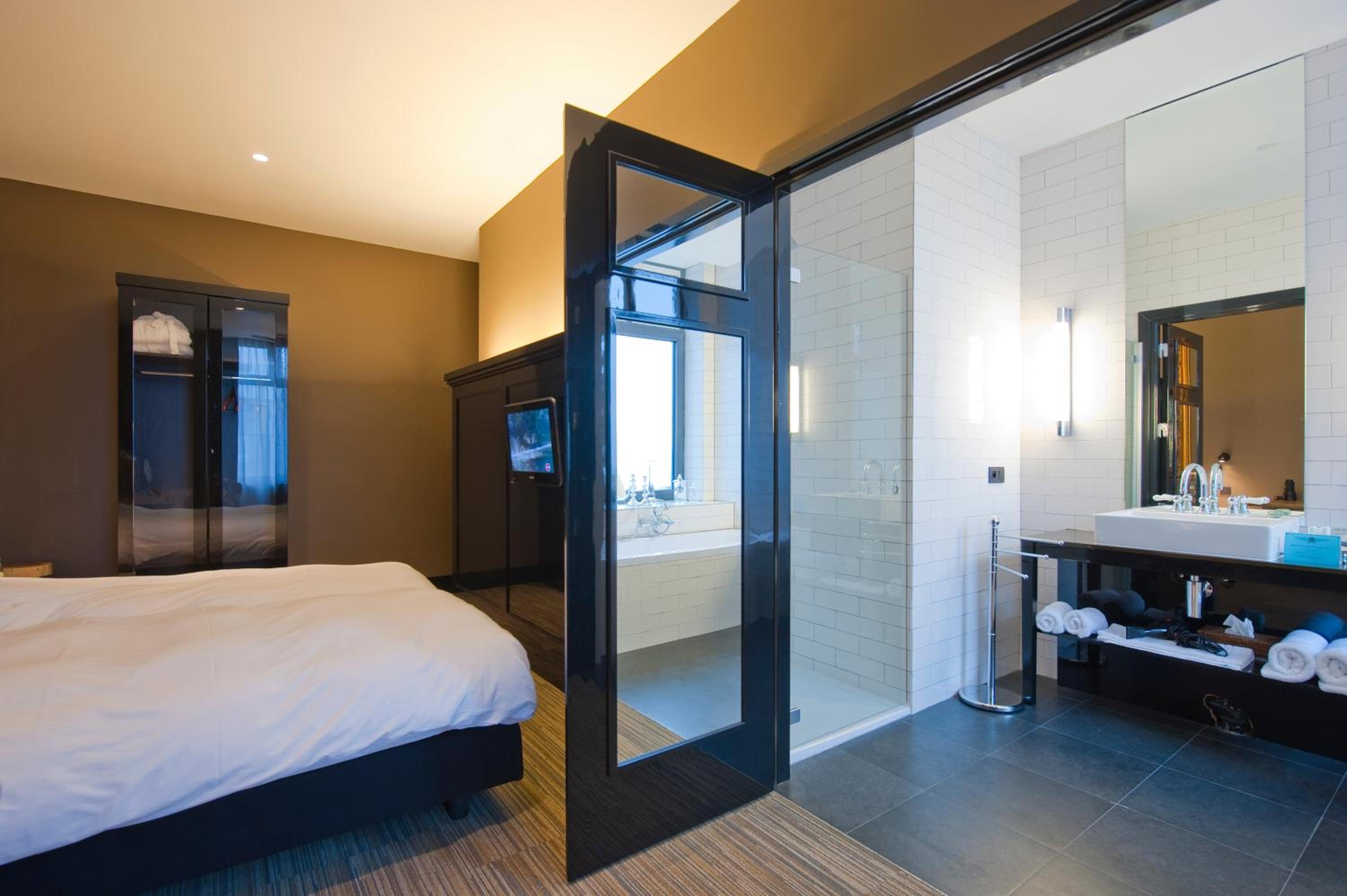 Deluxe Twin Room photo 3