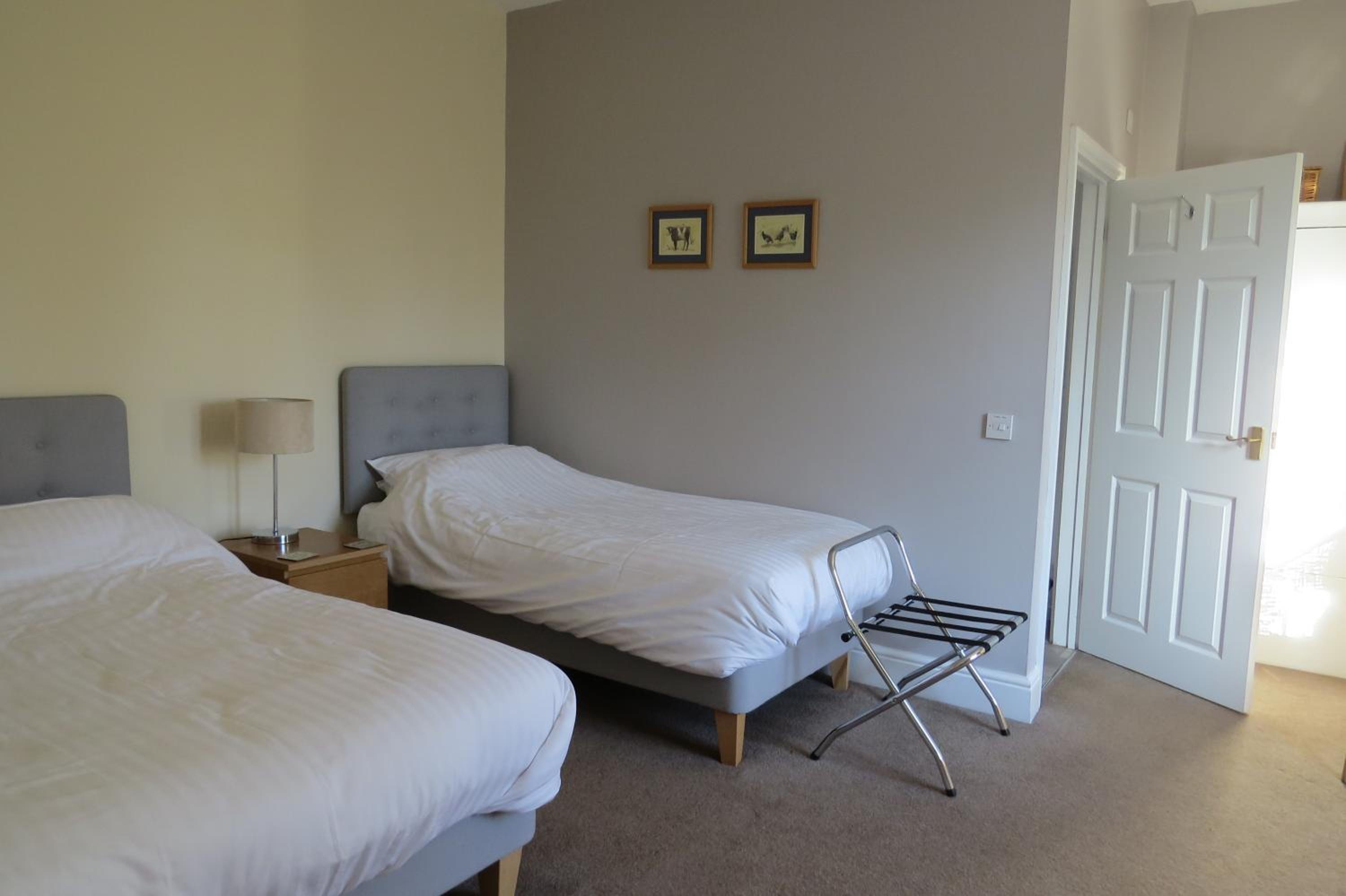 Double or Twin Room photo 2