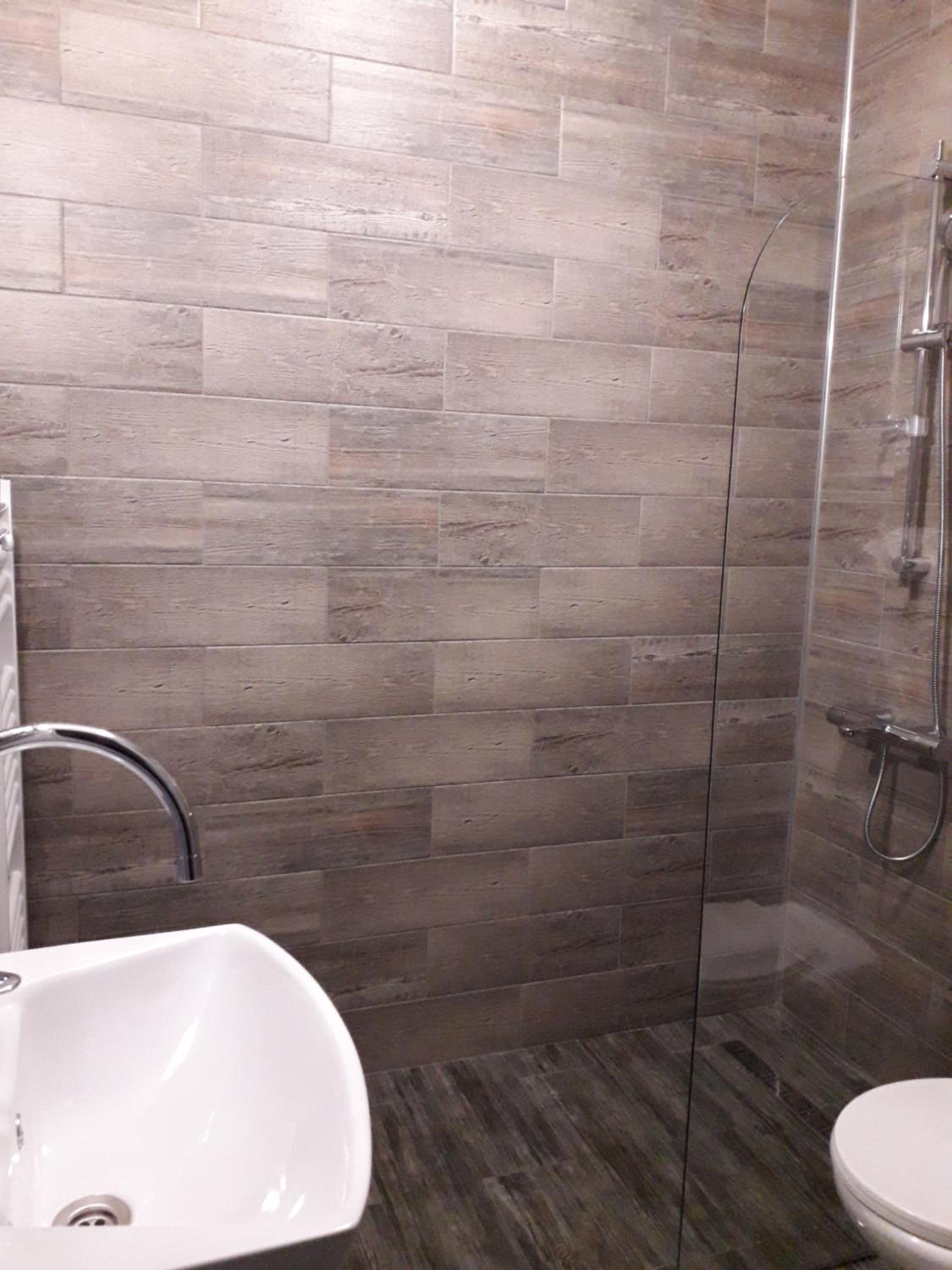 Budget Double Room - Photo 3