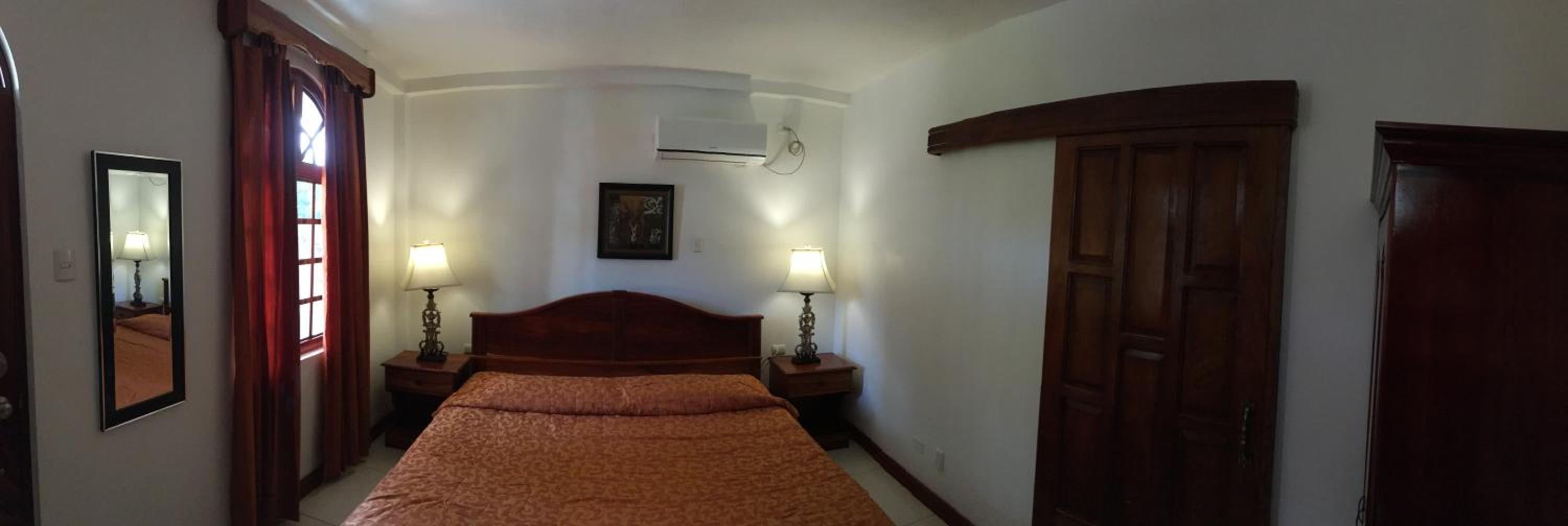 Deluxe Double or Twin Room photo 3