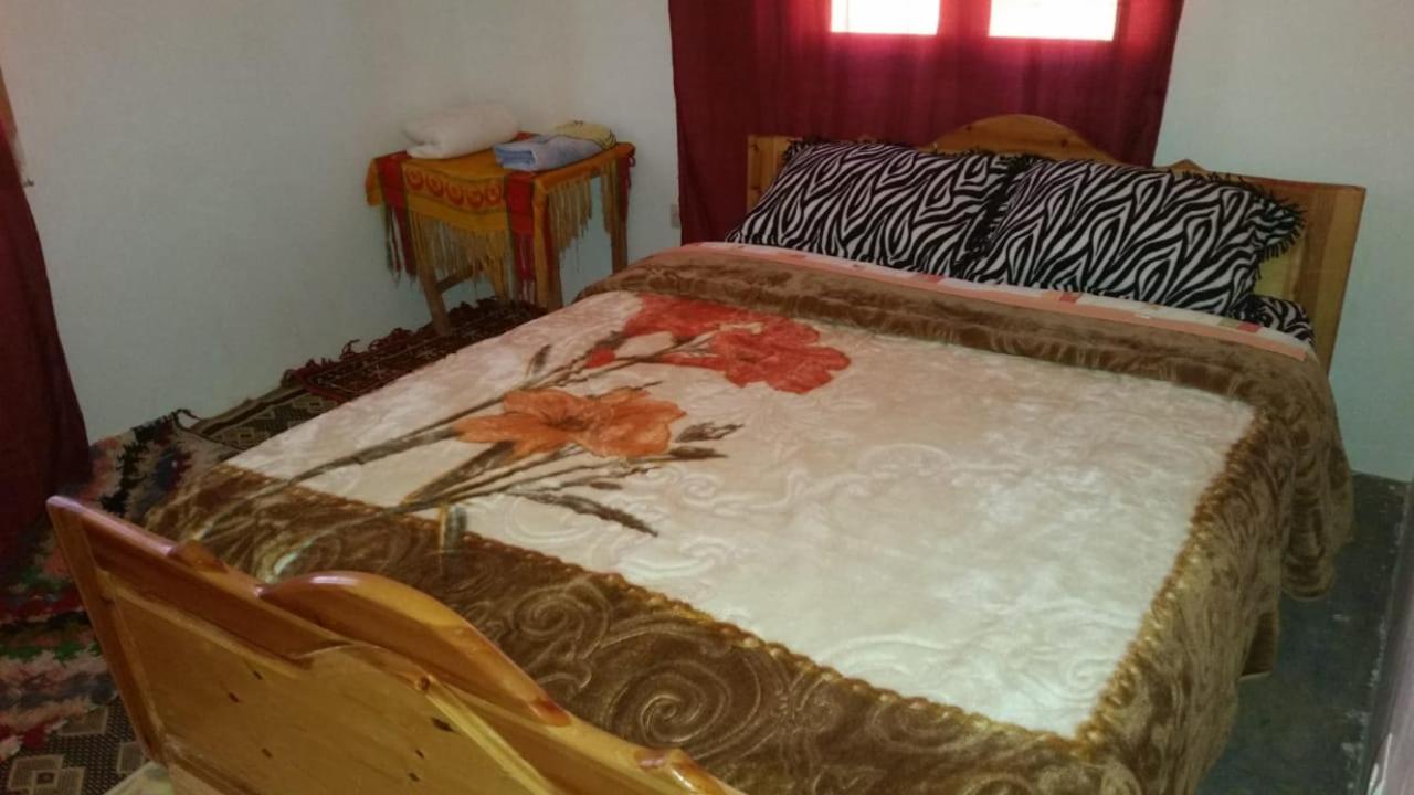 Large Double Room - Photo 6