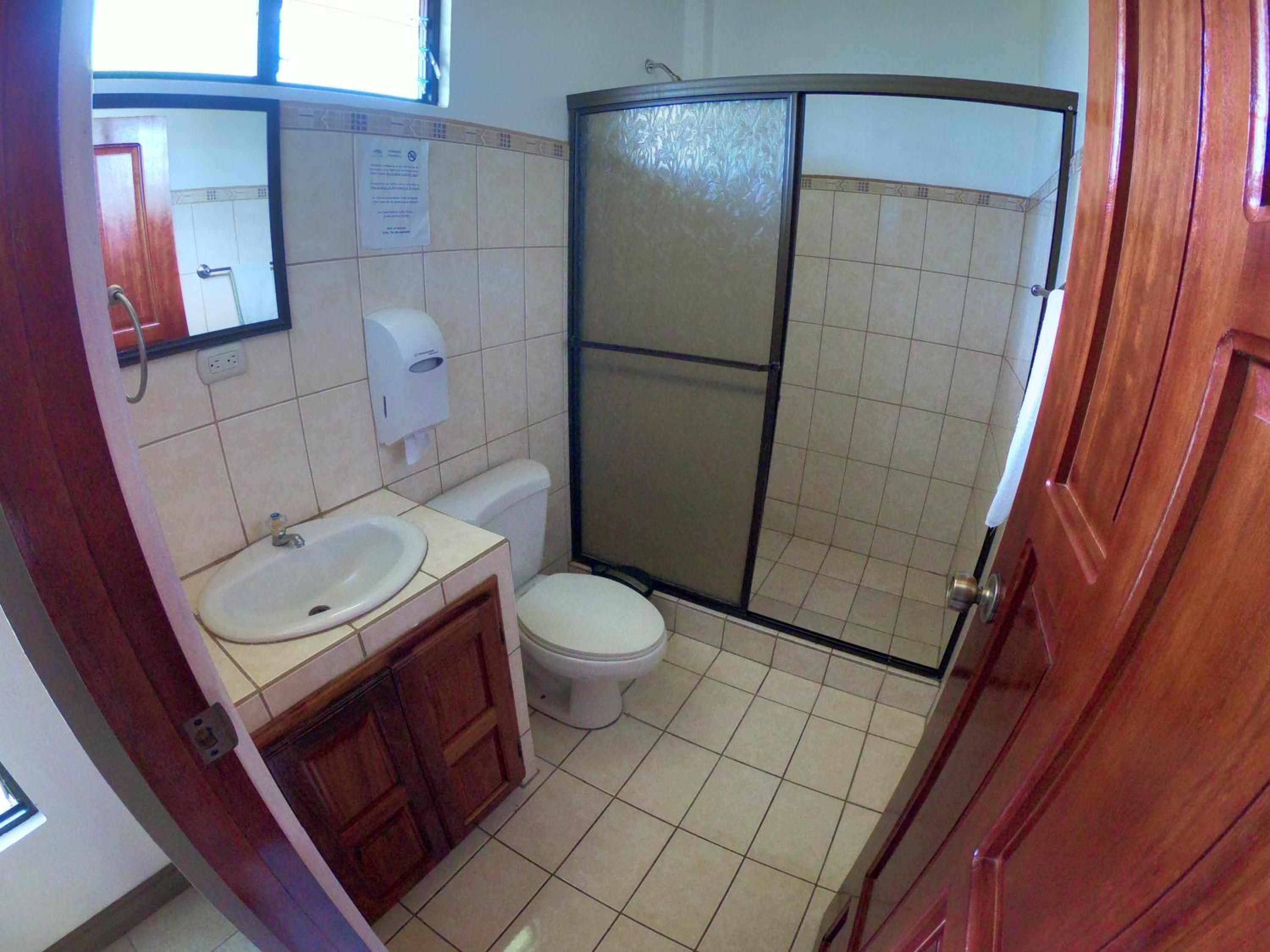 Triple Room with Private Bathroom photo 2