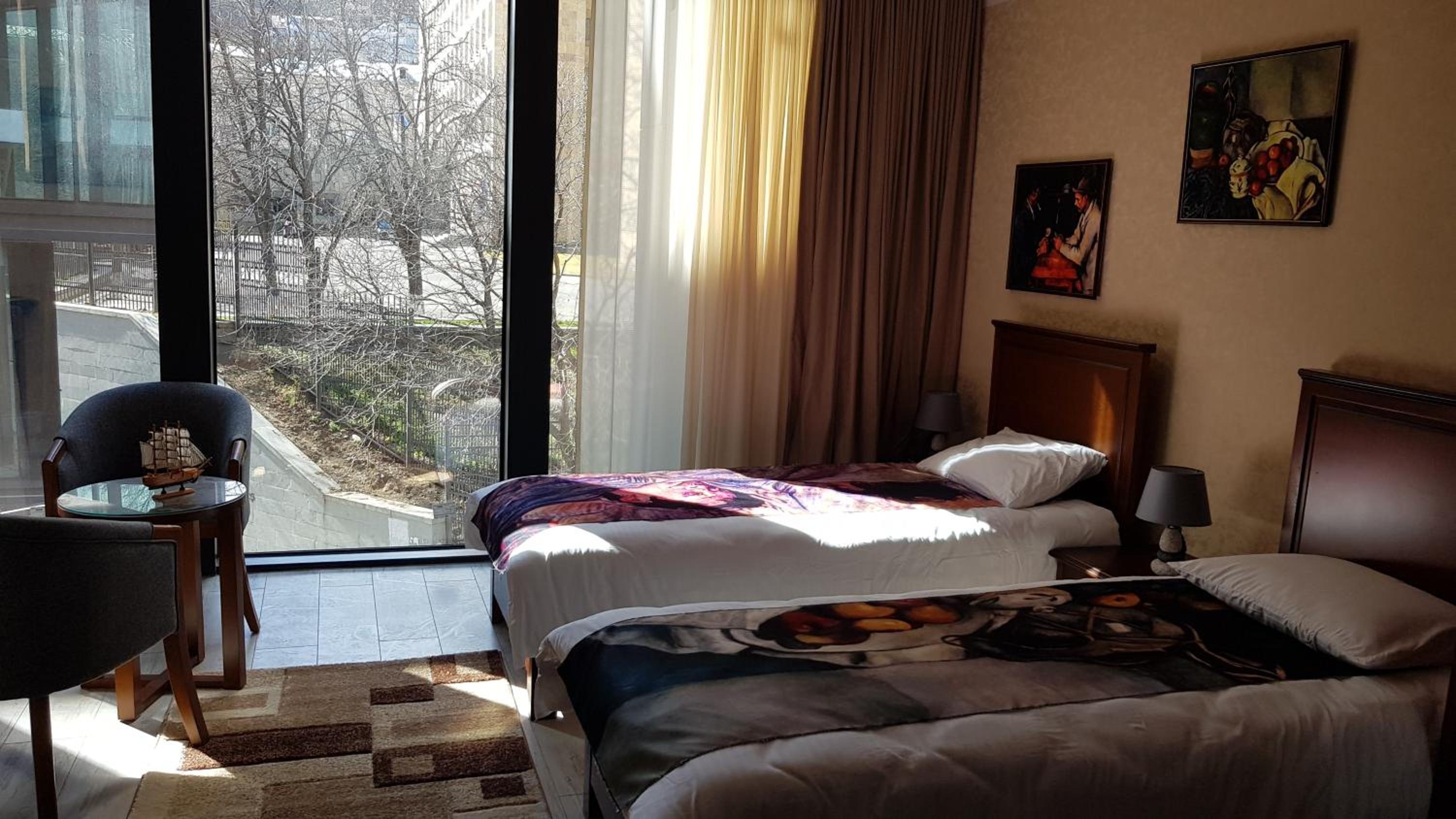 Standard Twin Room - Photo 19