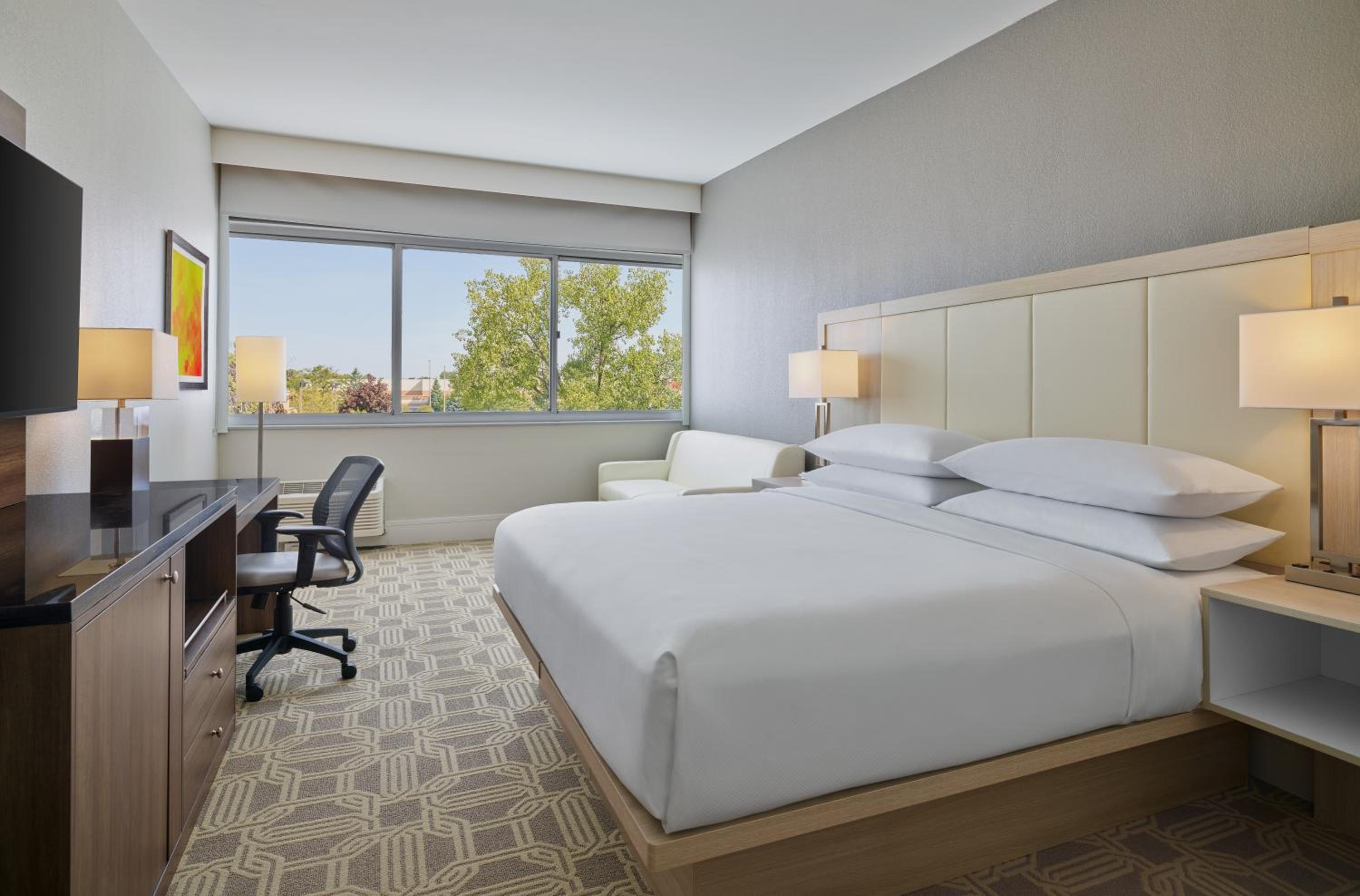 King Room - Hearing Accessible
