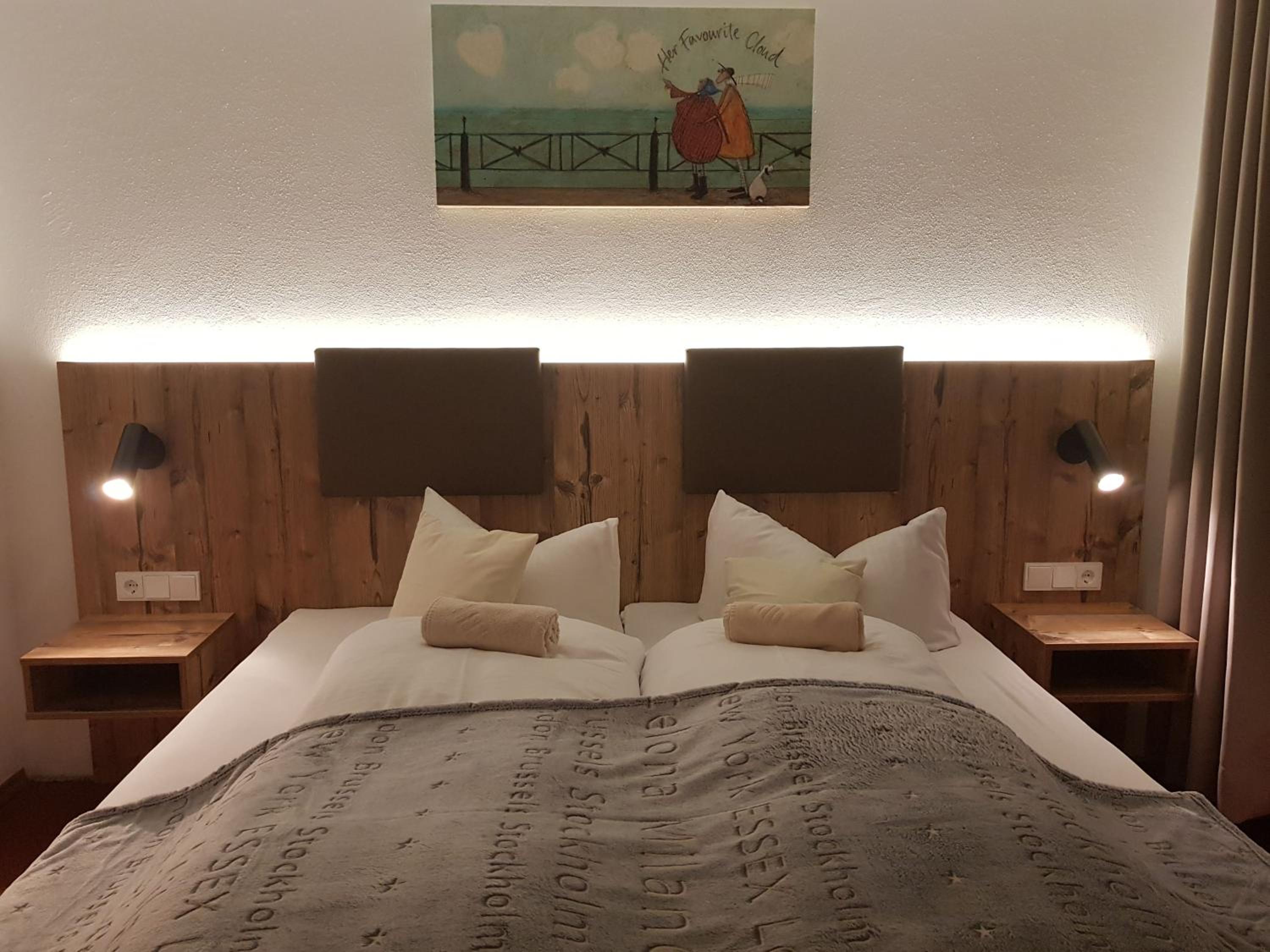 Double Room with Balcony Nr. 5 photo 3