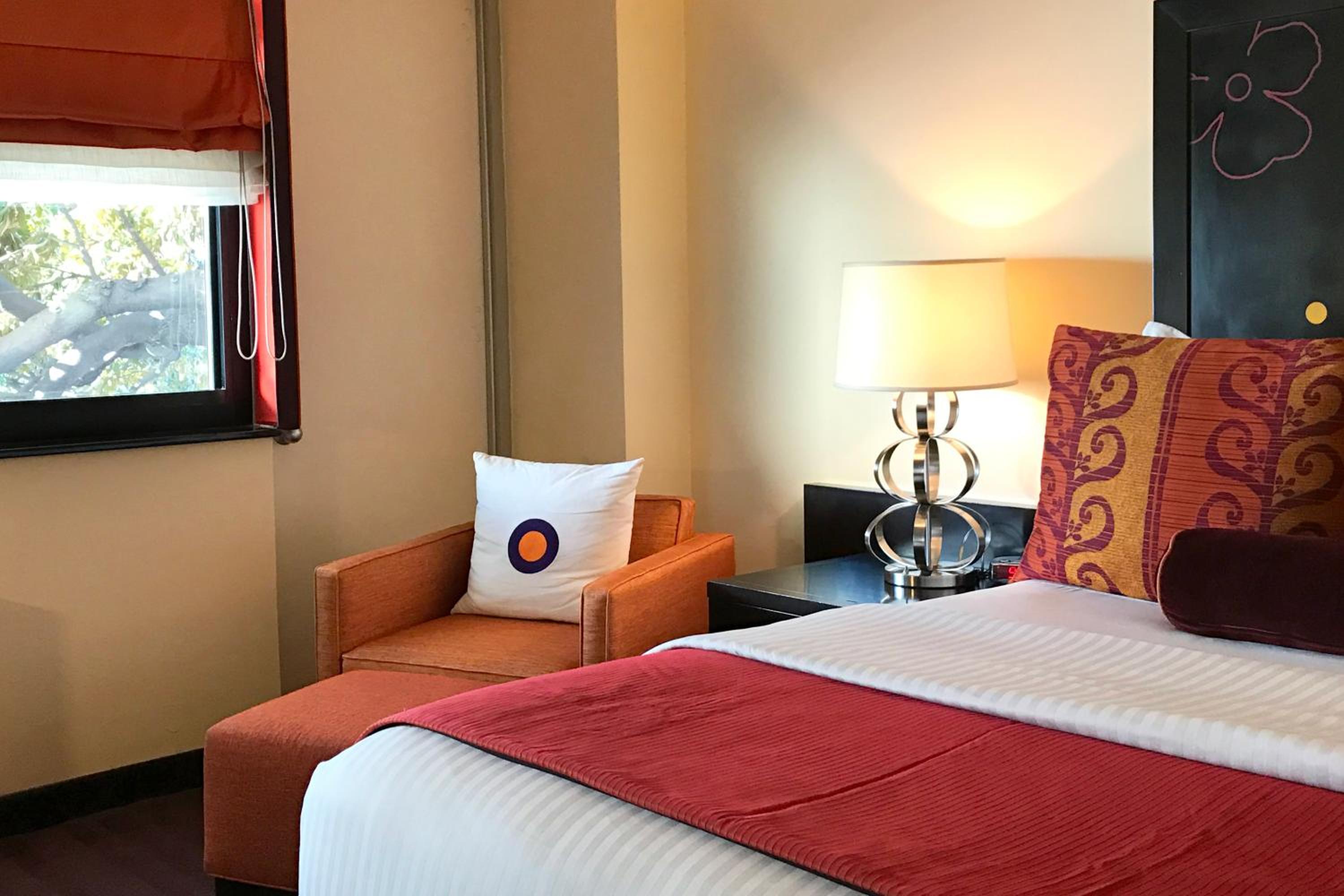 Superior King Room with Balcony - Photo 1