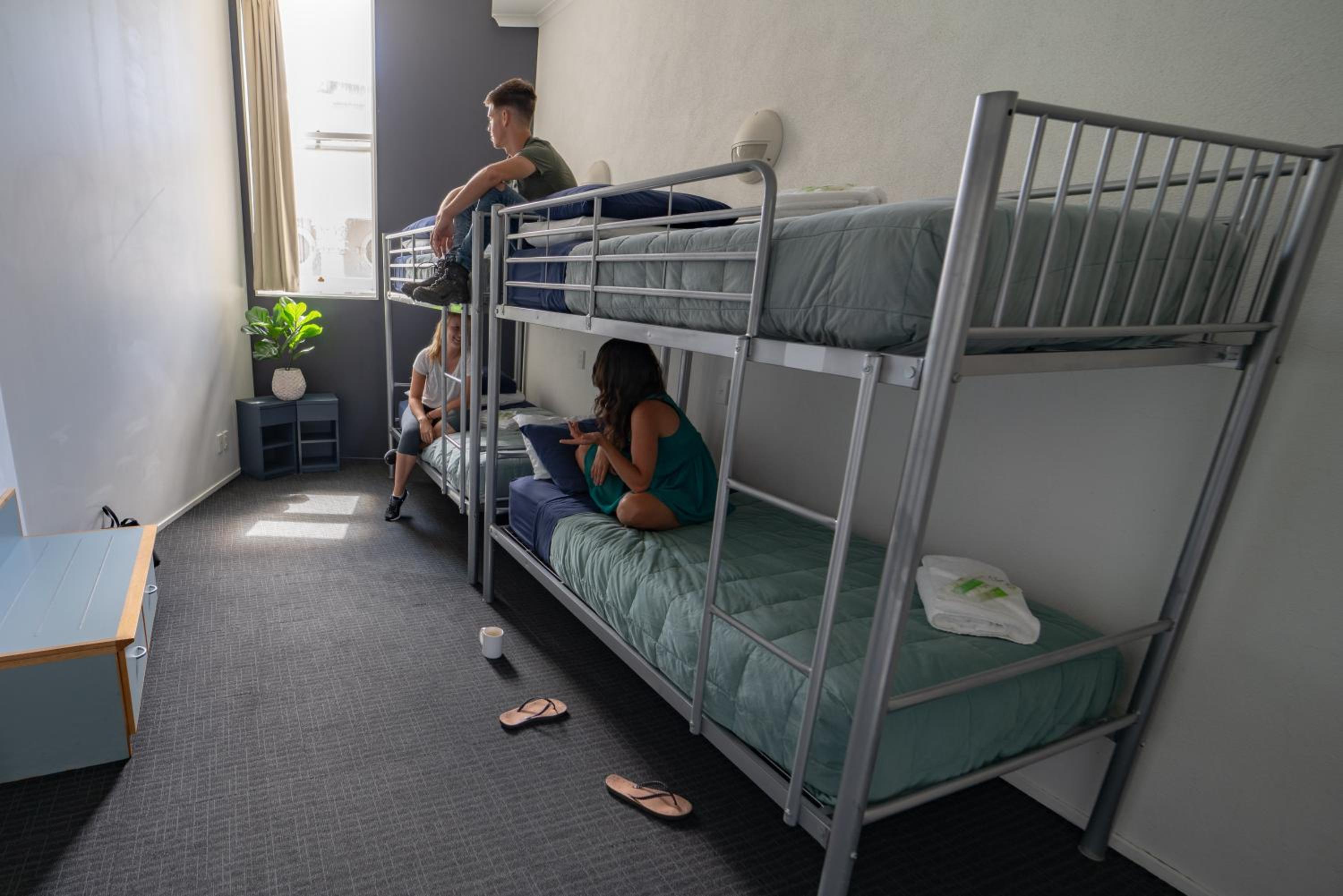 Single Bed in Female Dormitory Room with Shared Bathroom (4 Adults)  photo 2