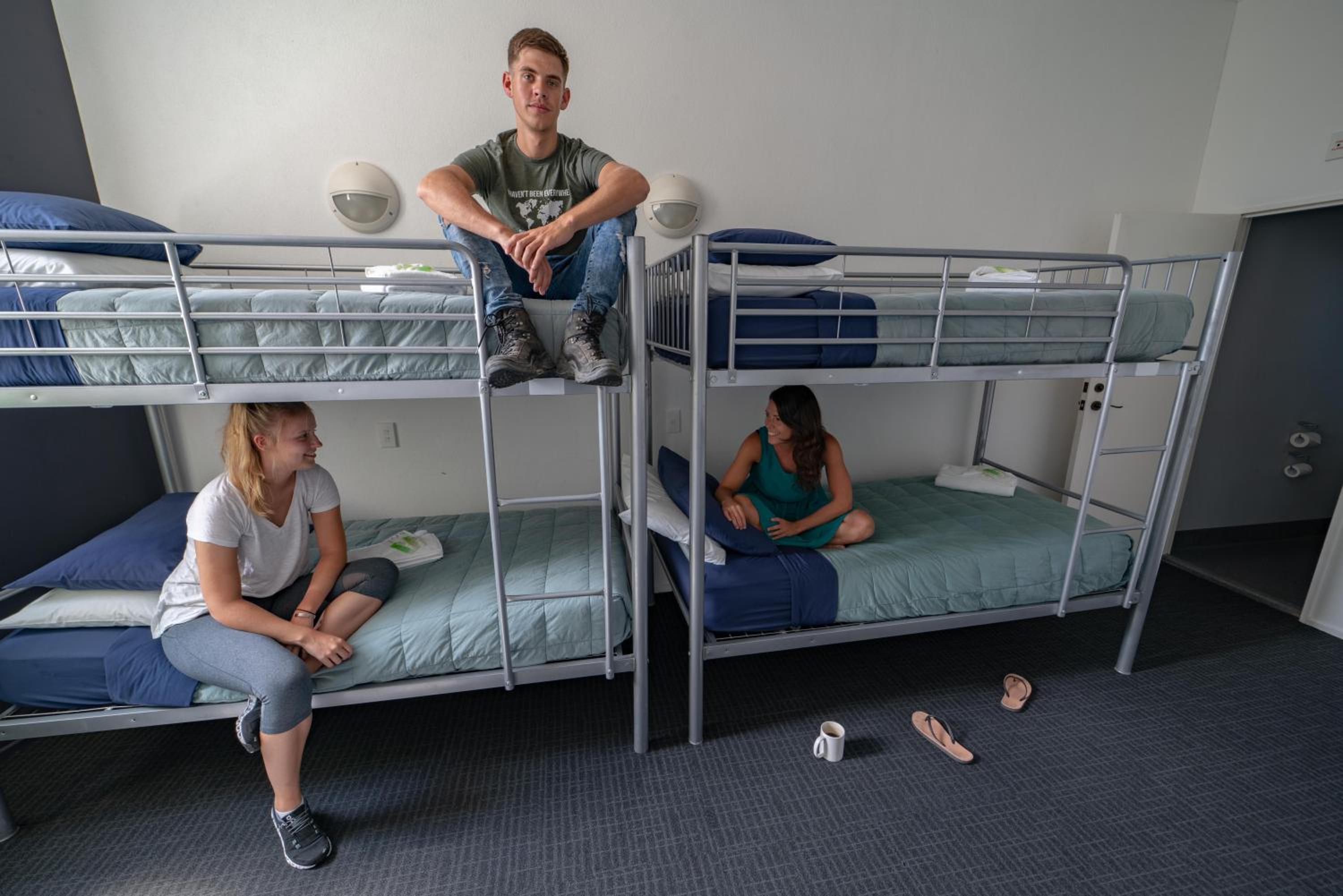 Bed in 4-Bed Mixed Dormitory Room photo 3