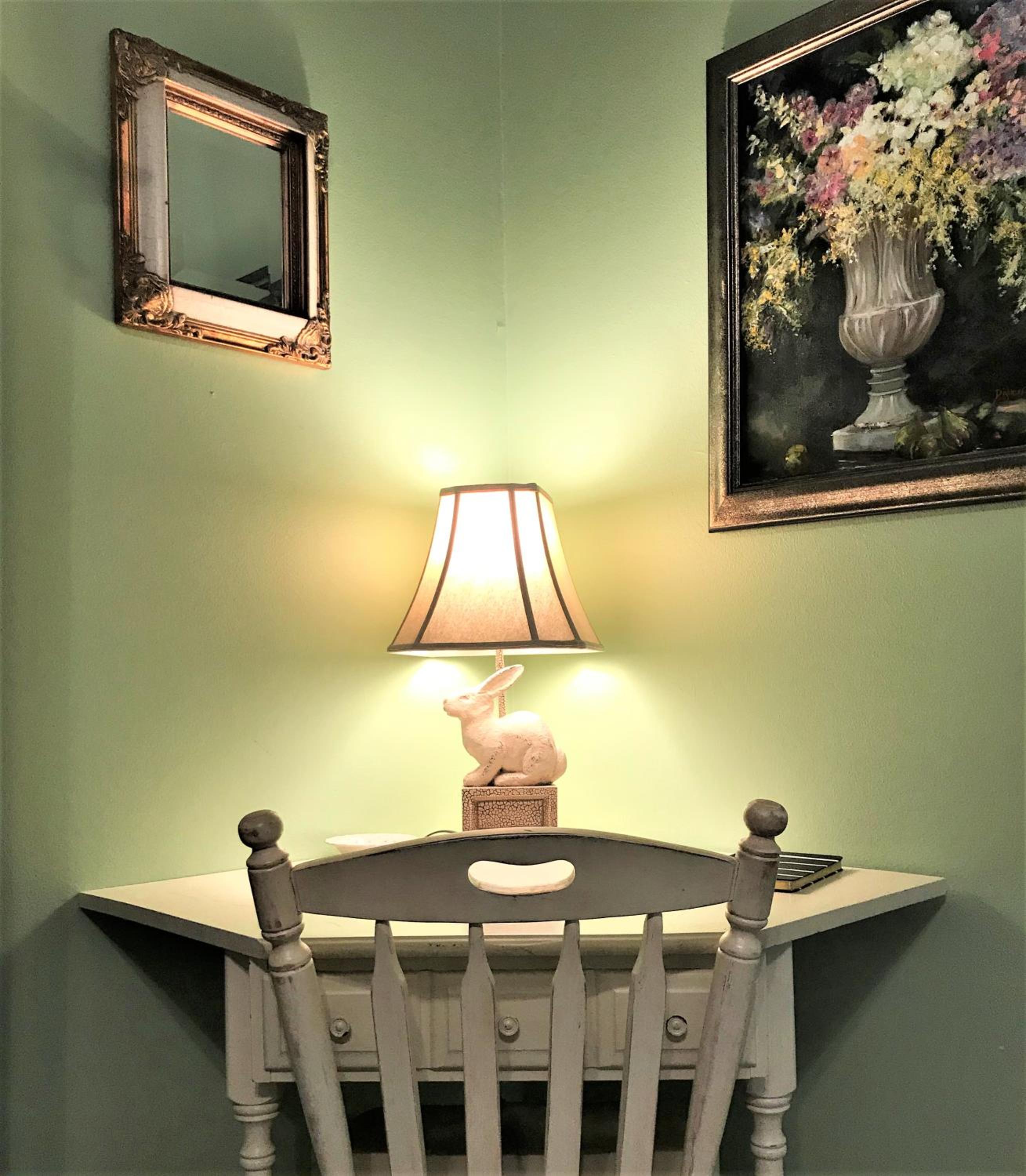 Deluxe King Suite photo 3