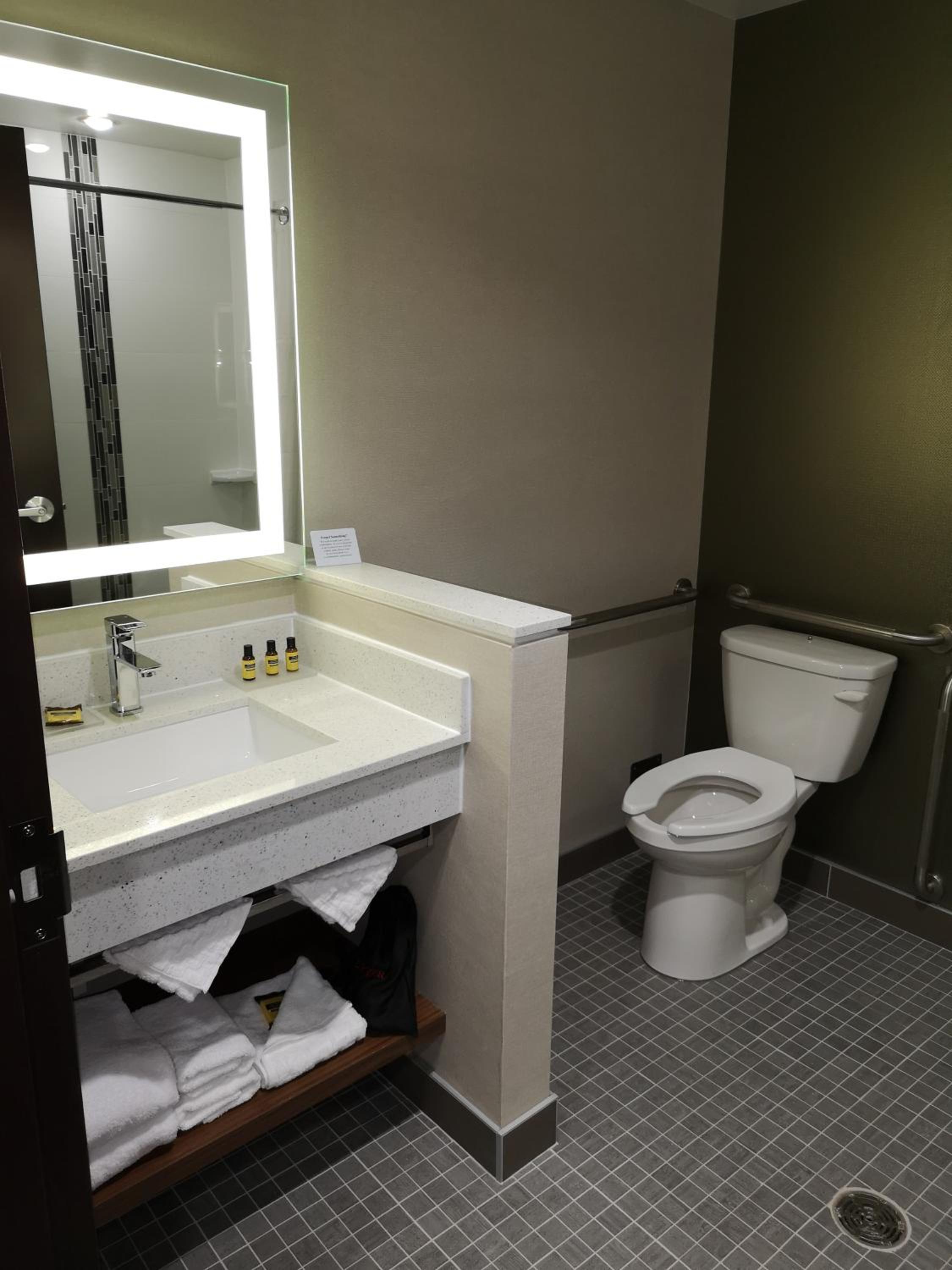 Best Western Plus Hinton Inn & Suites, Foto 4