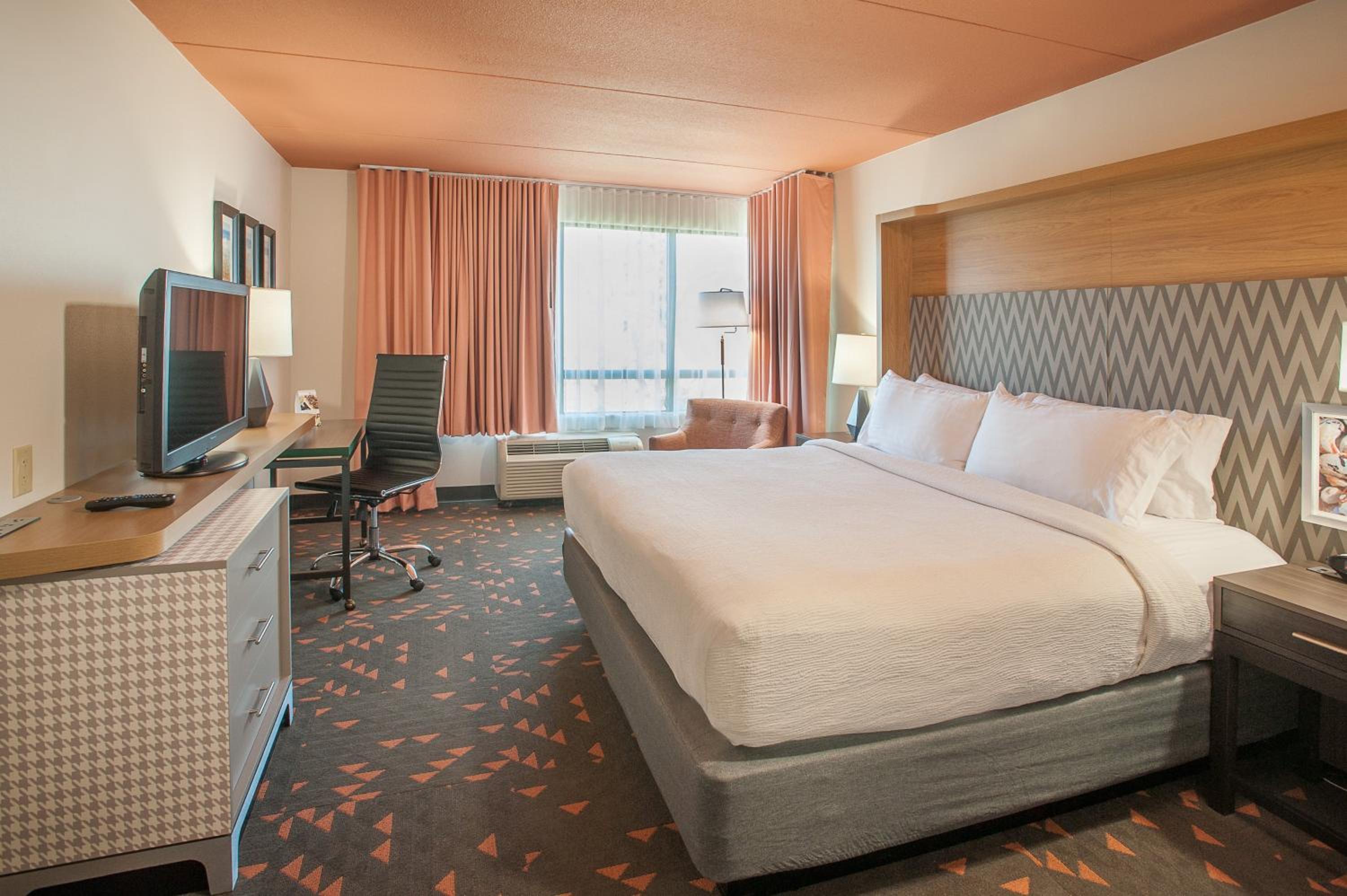 Standard King Room