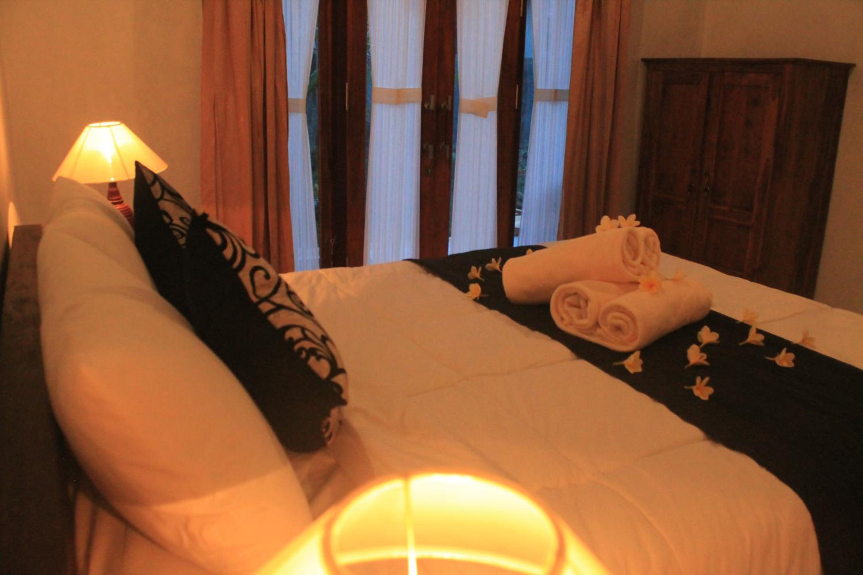 Budget Double Room - Photo 2