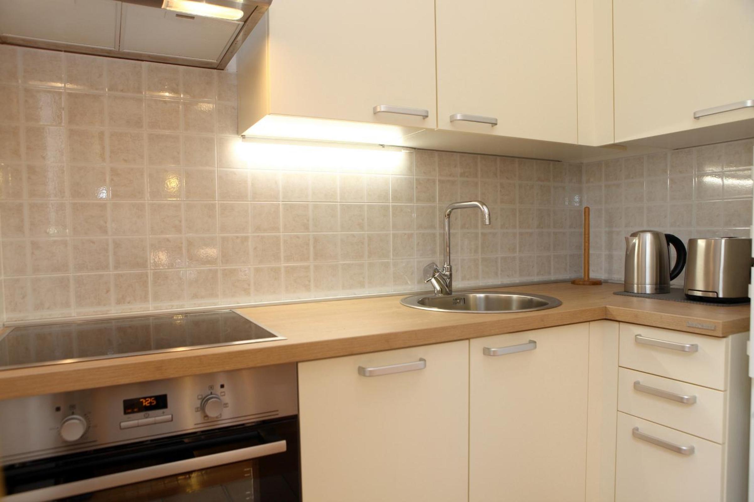 Two-Bedroom Apartment - Photo 6