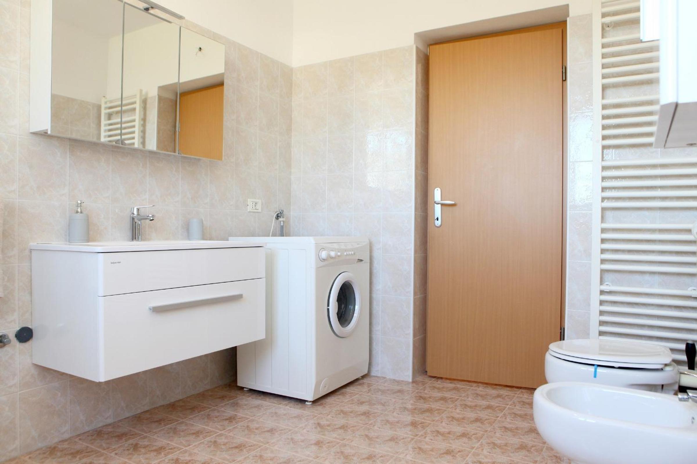 Two-Bedroom Apartment - Photo 12