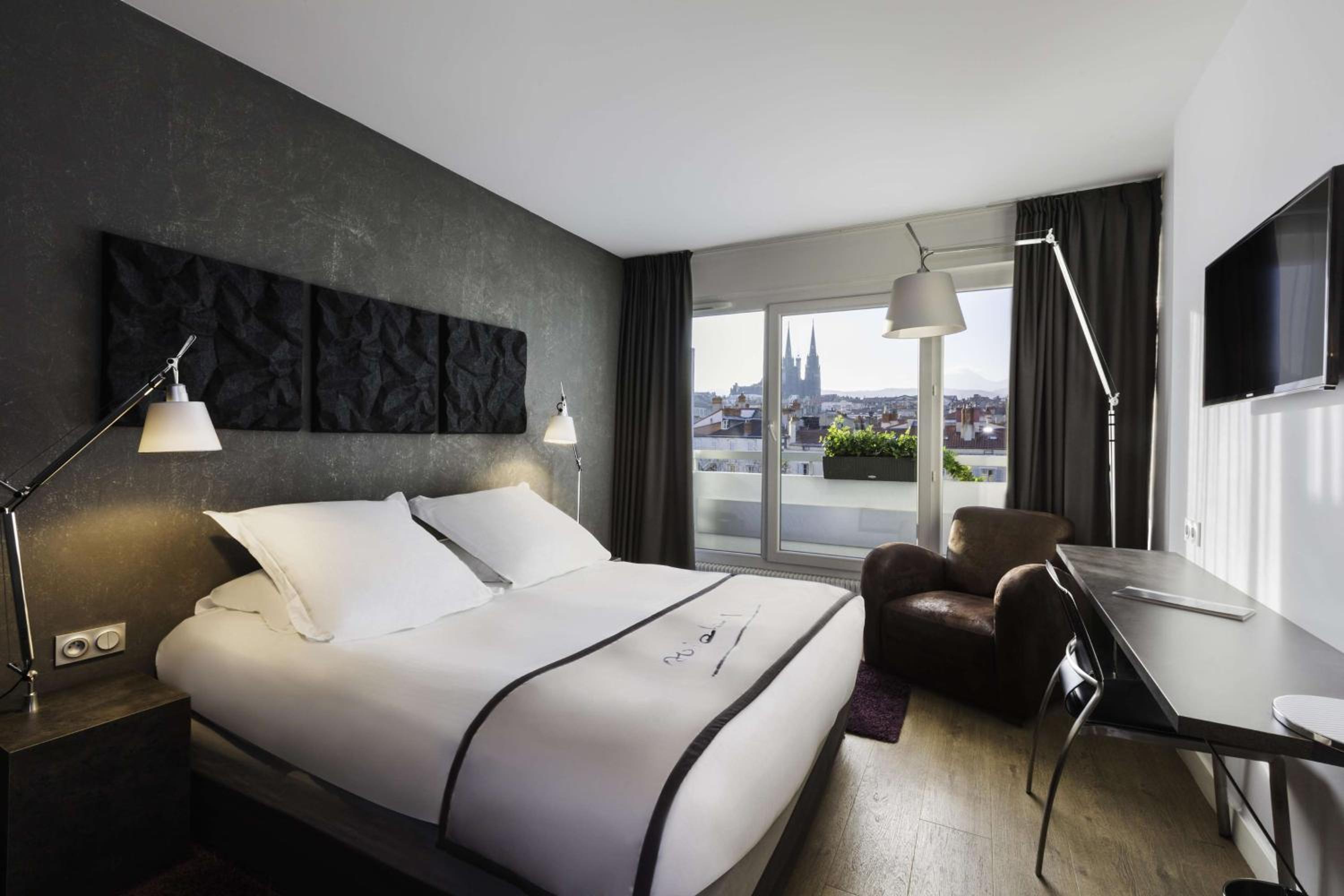 Superior Double Room with View - Photo 1