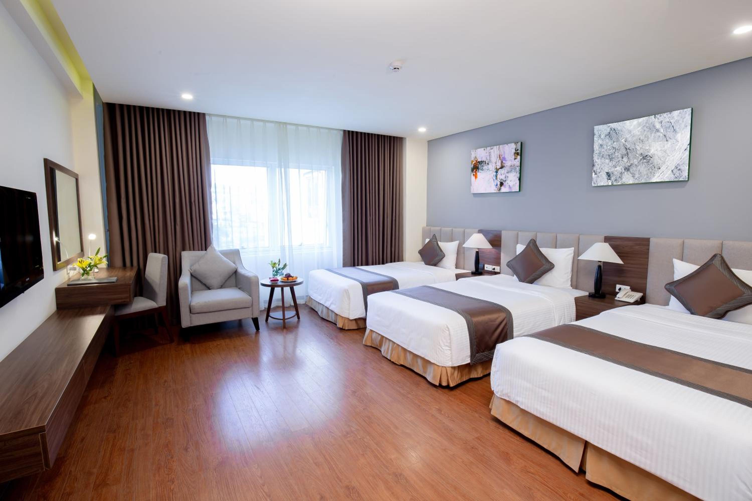 Deluxe Triple Room photo 3