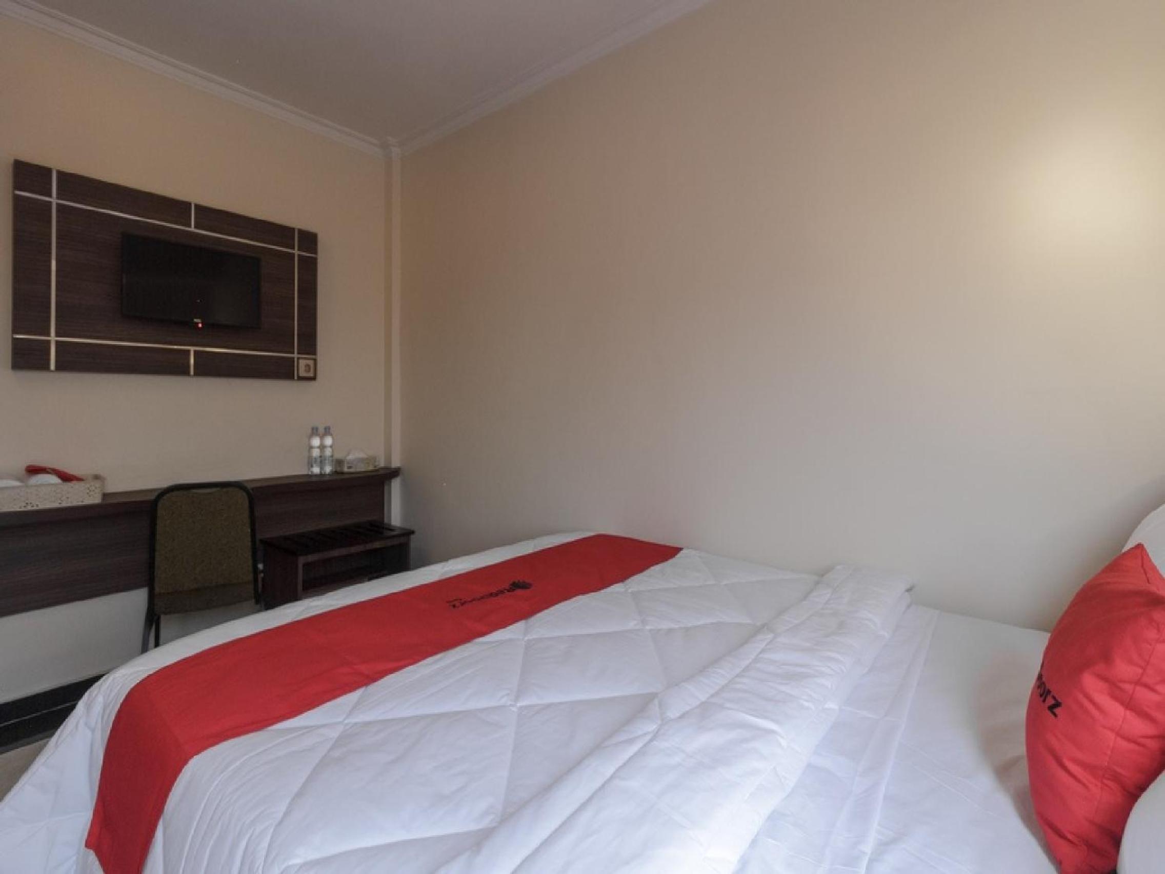 Double Room - Photo 5