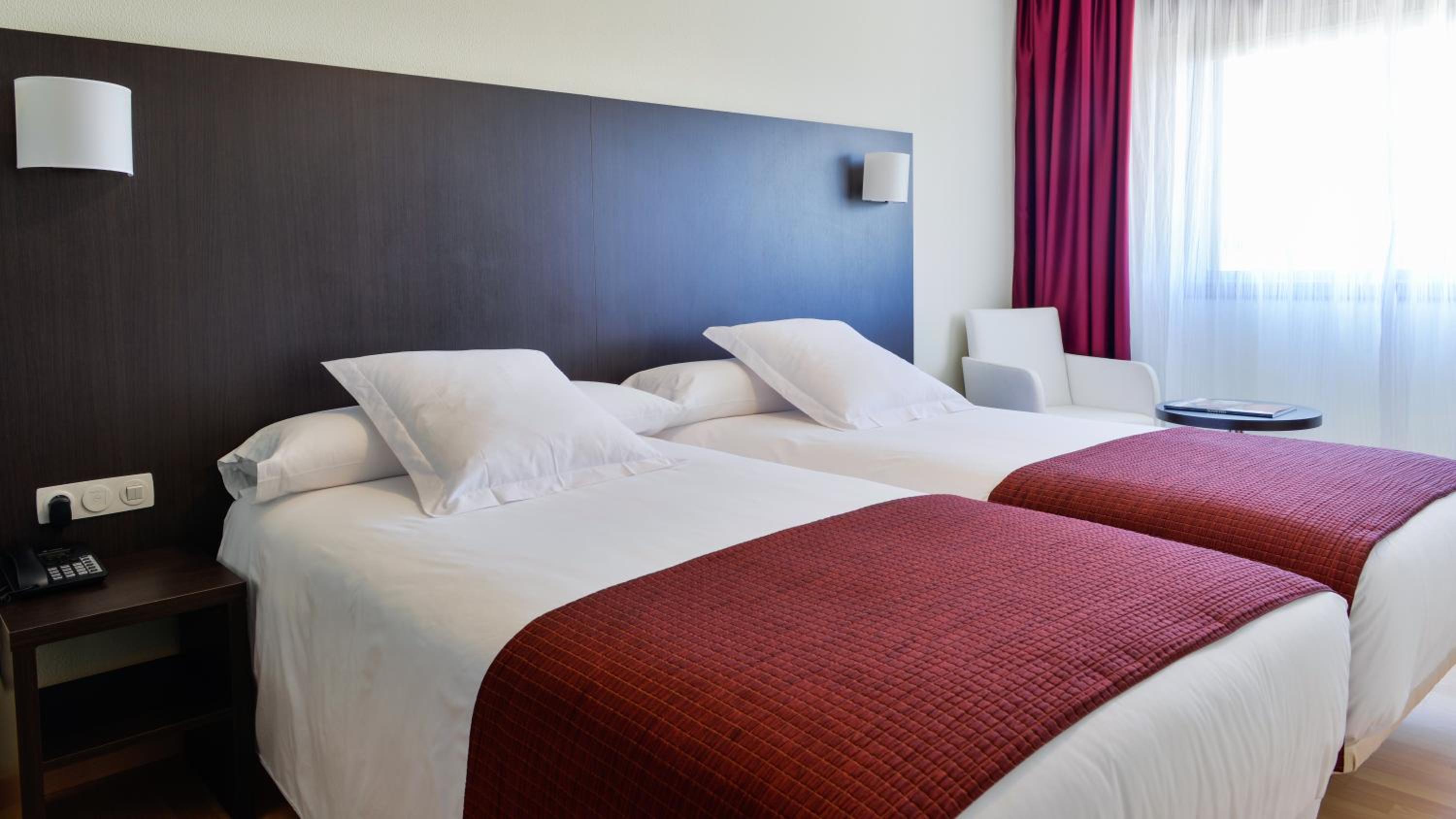 Double or Twin Room - Photo 1