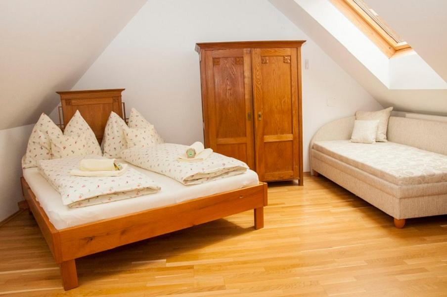 Apartment with Terrace photo 1