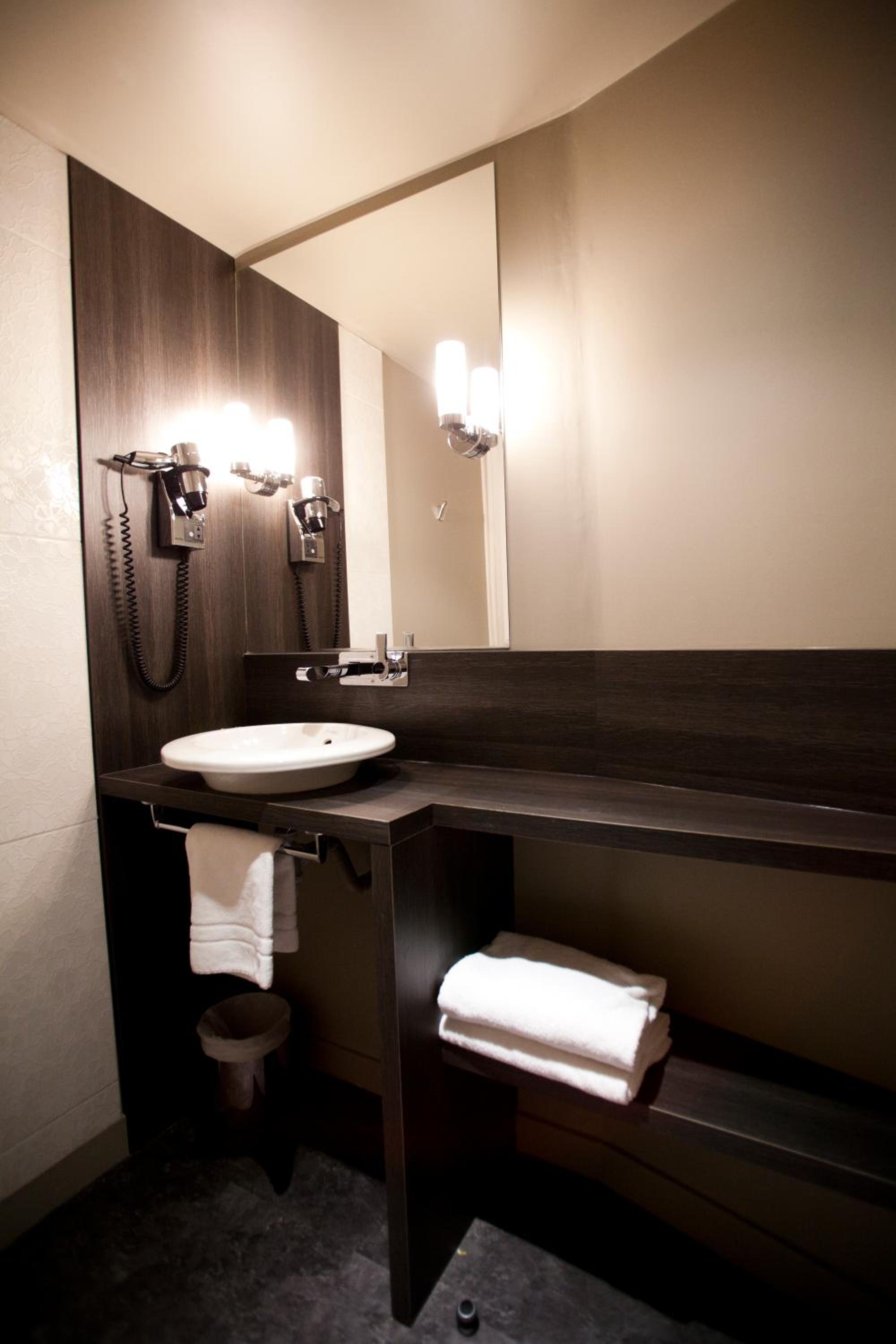 Apartment - Photo 9