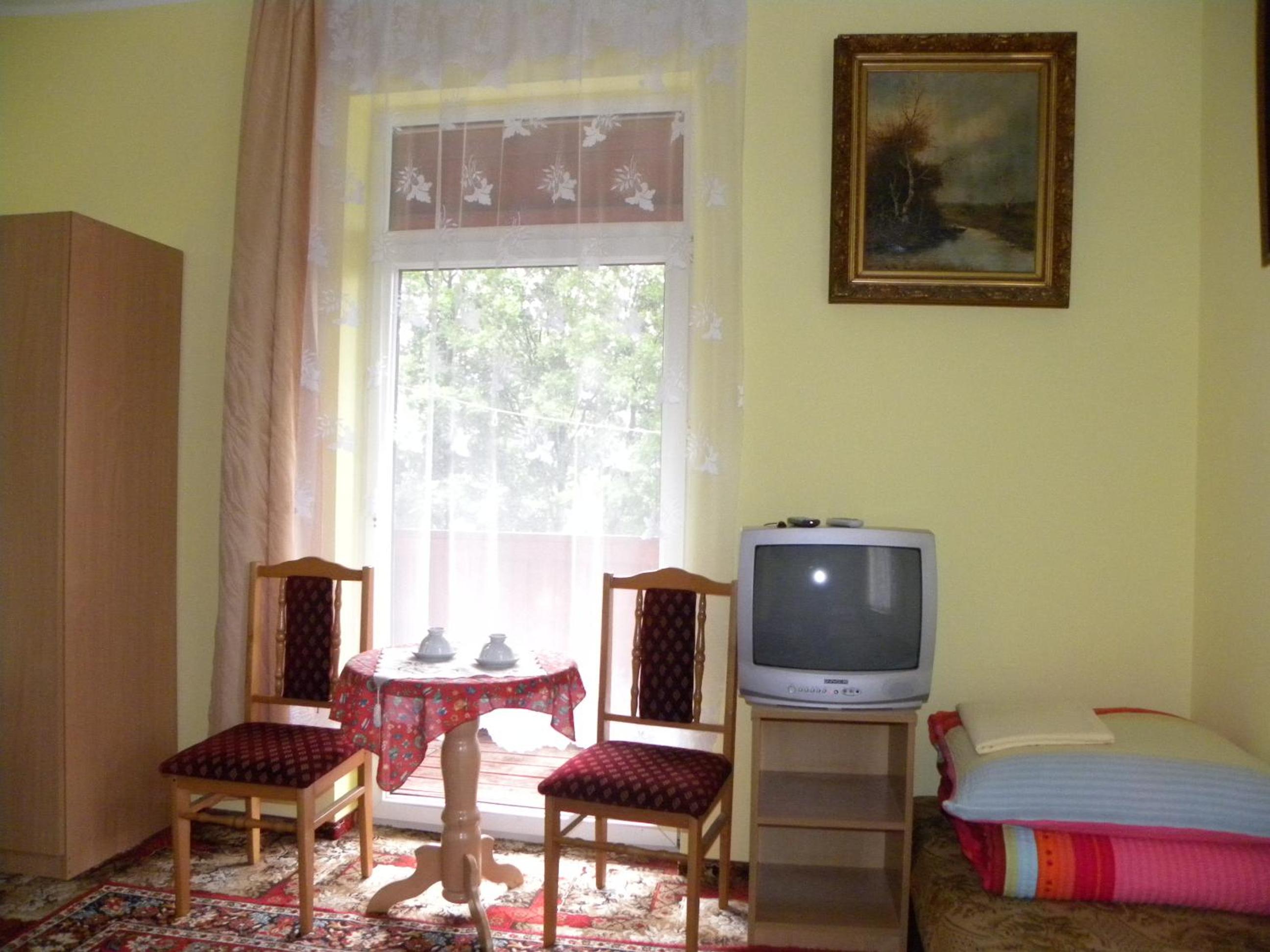 Triple Room (2 Adults + 1 Child) photo 3