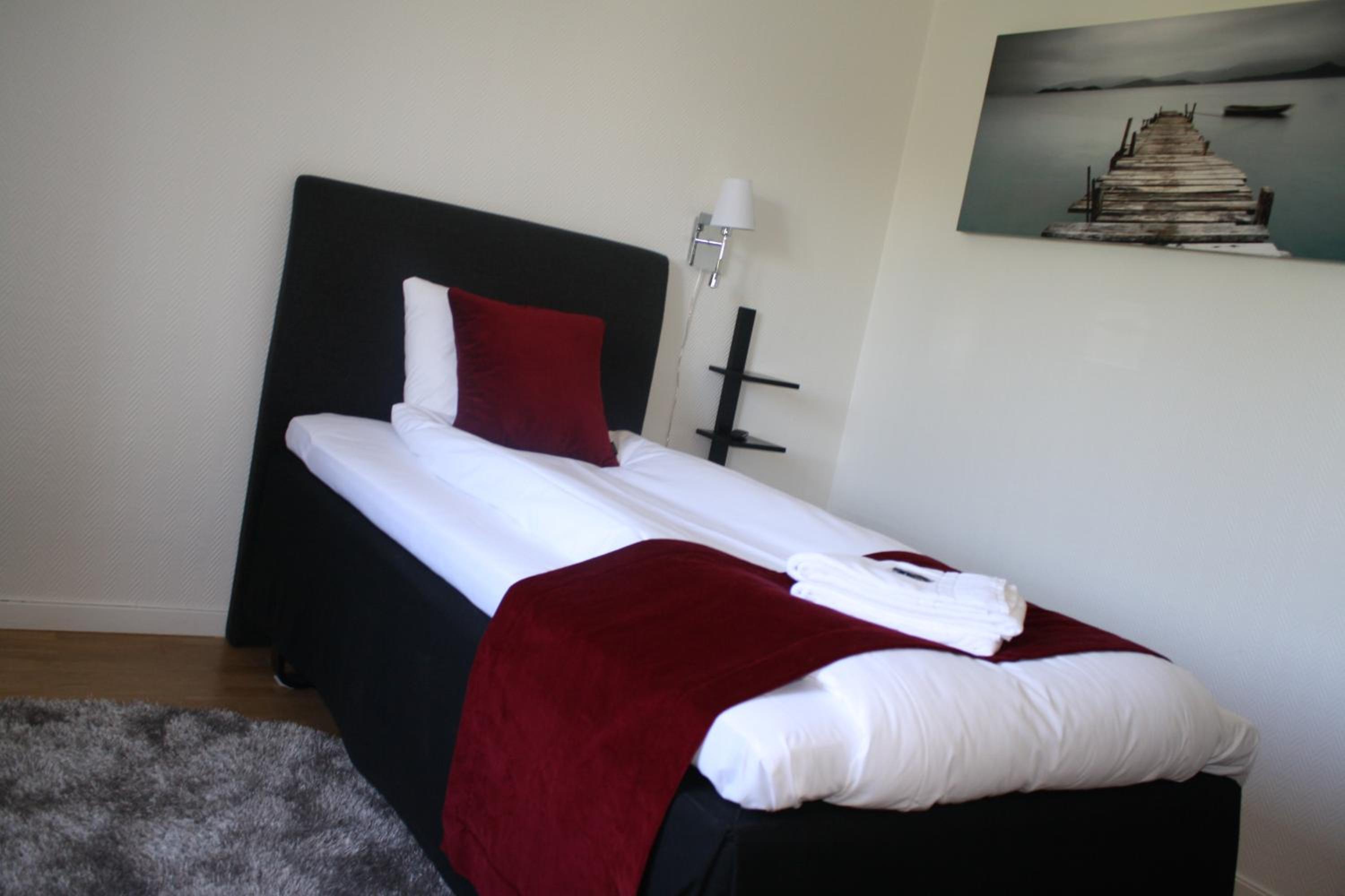 Single Room photo 3