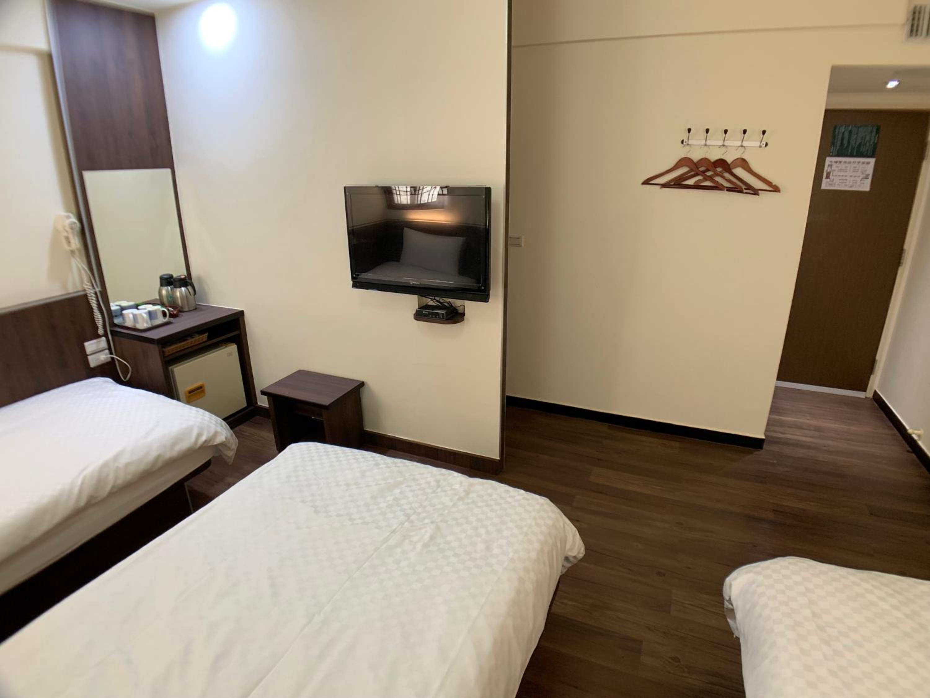 Standard Triple Room photo 2
