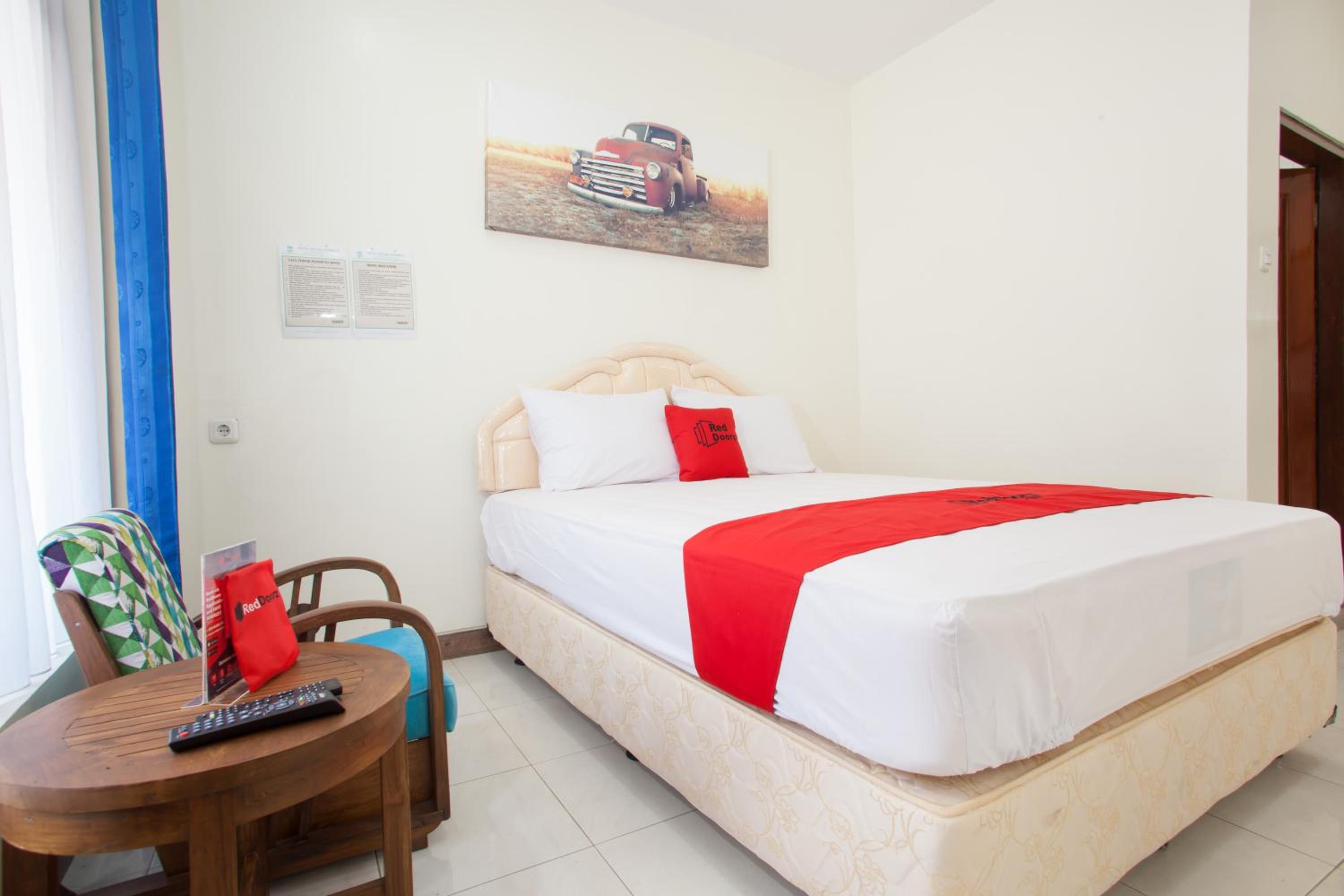Double Room - Photo 9