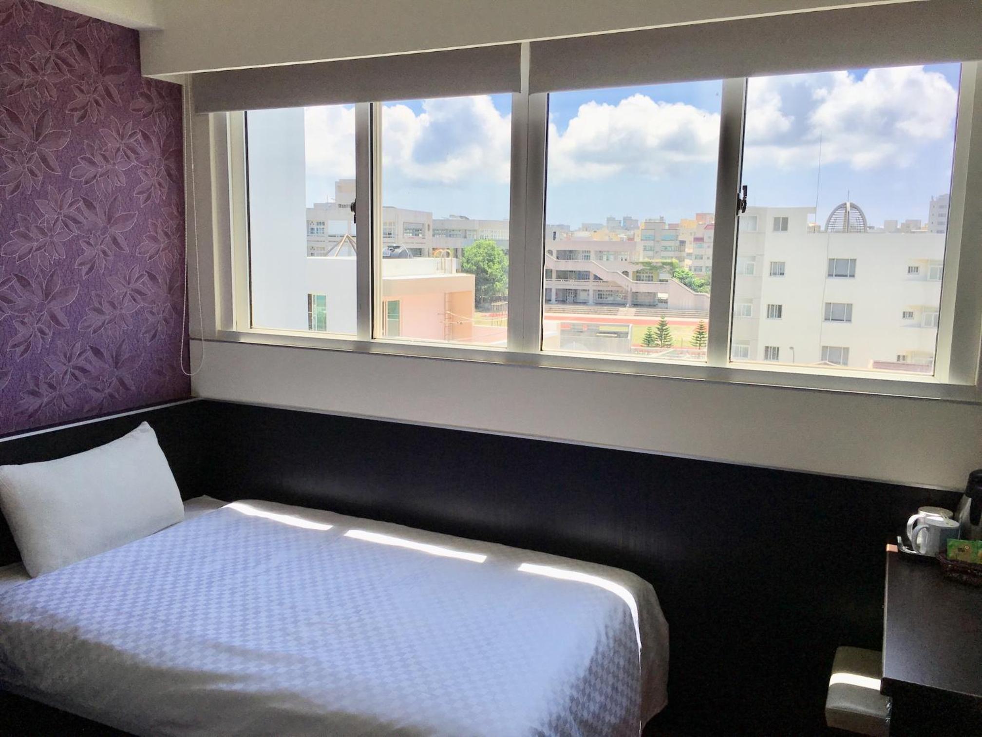 Standard Twin Room photo 3
