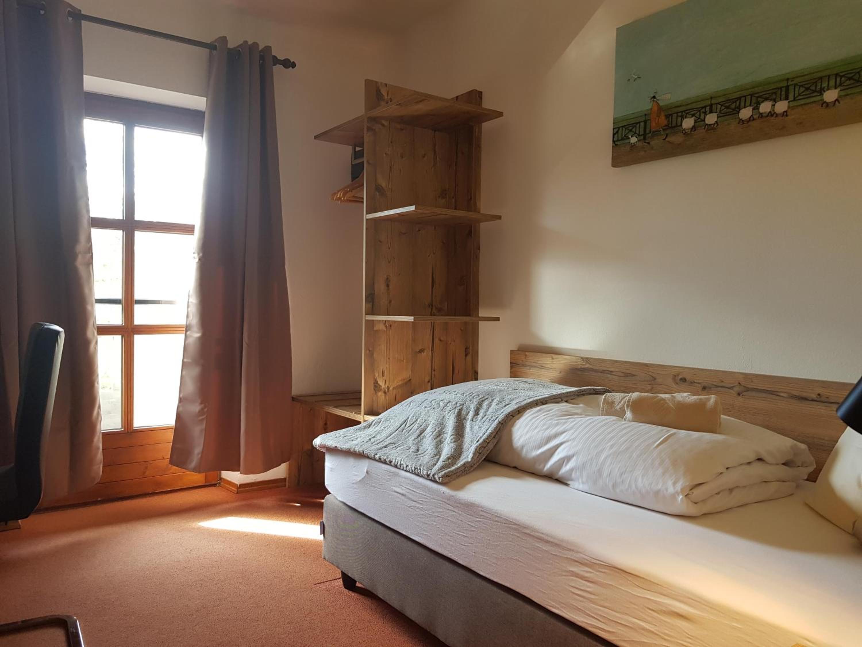 Single Room with Balcony photo 1