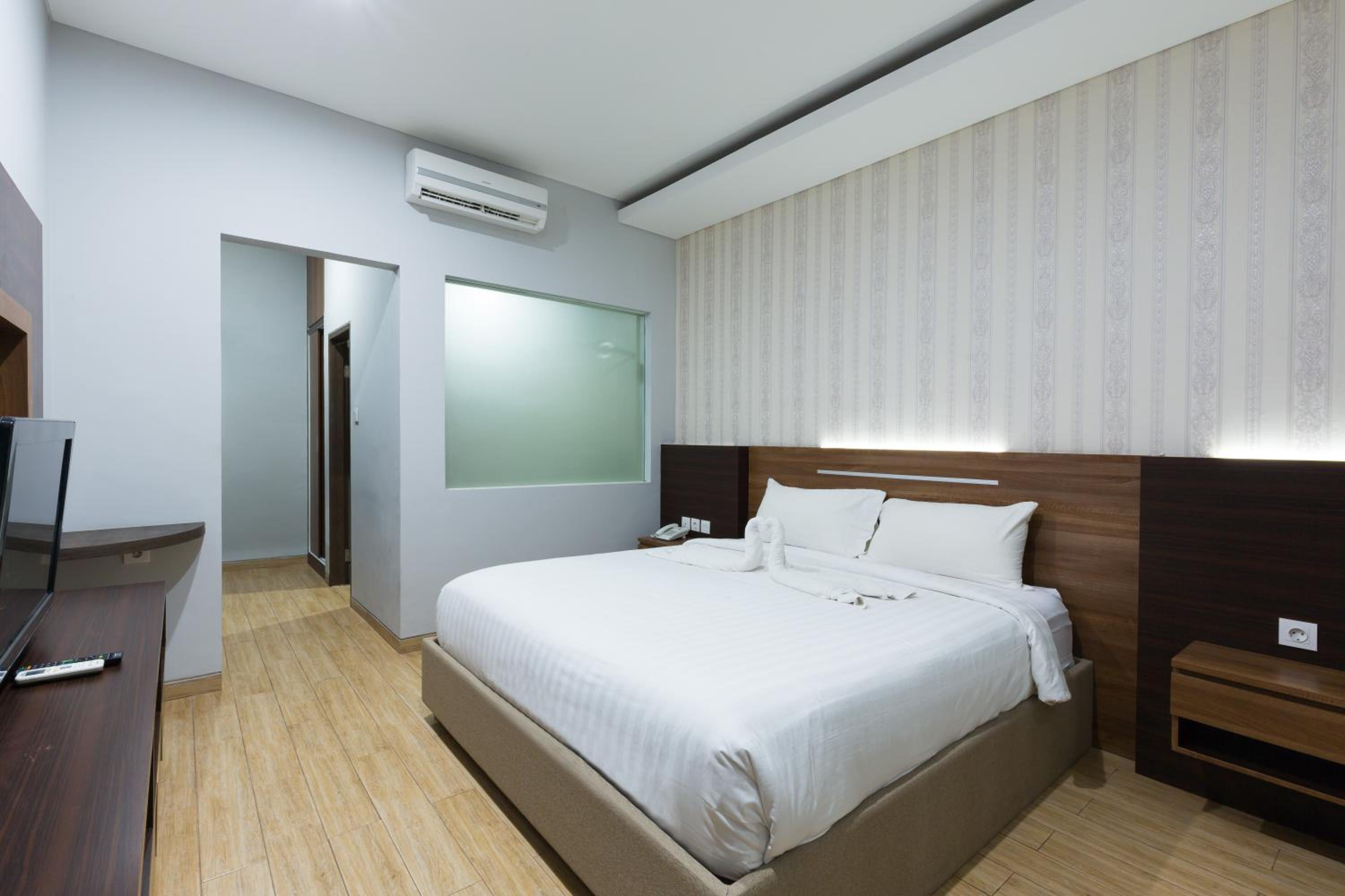Superior Double Room - Photo 12