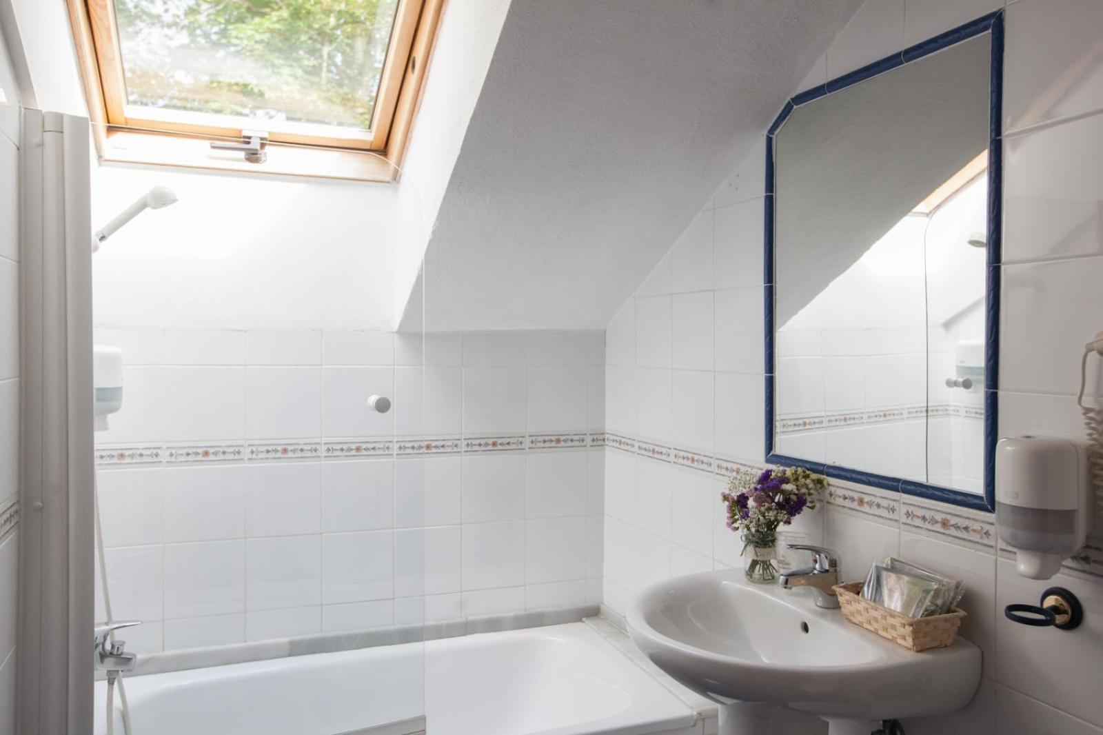 Triple Room with Mountain View - Photo 10