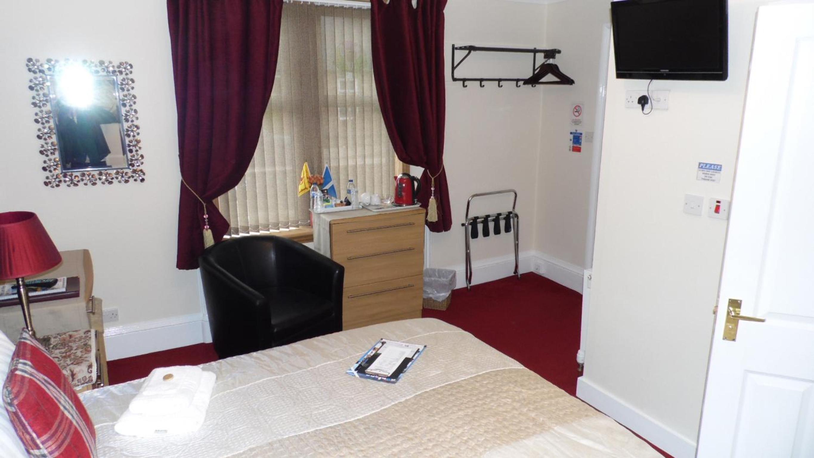 Double or Twin Room - Ground Floor photo 3