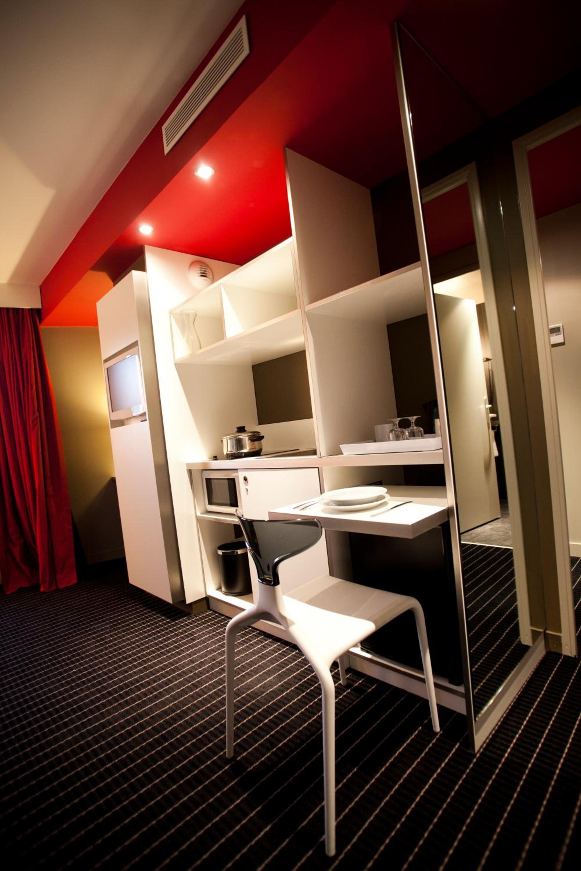 Apartment - Photo 10