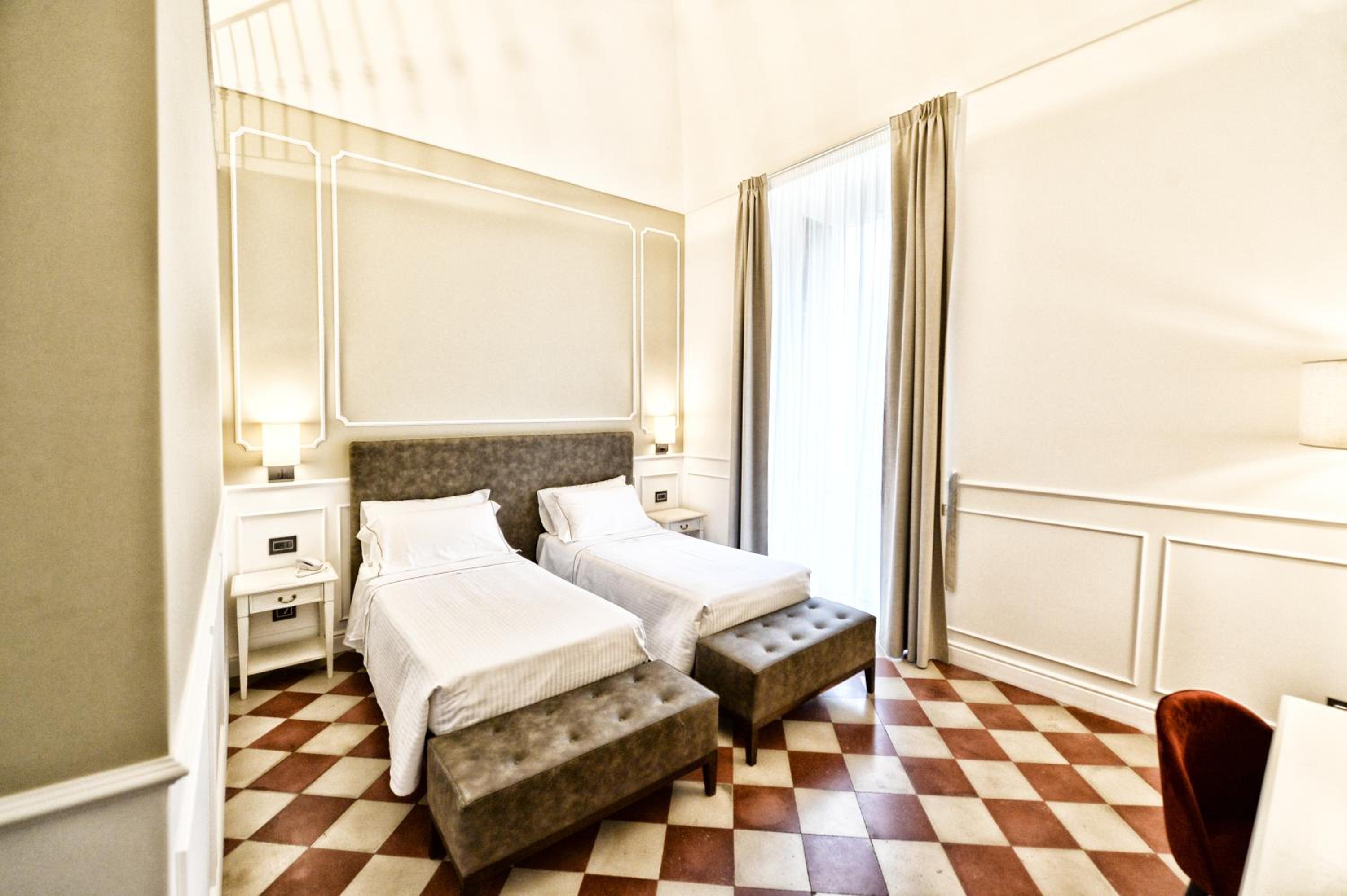 Standard Twin Room photo 2