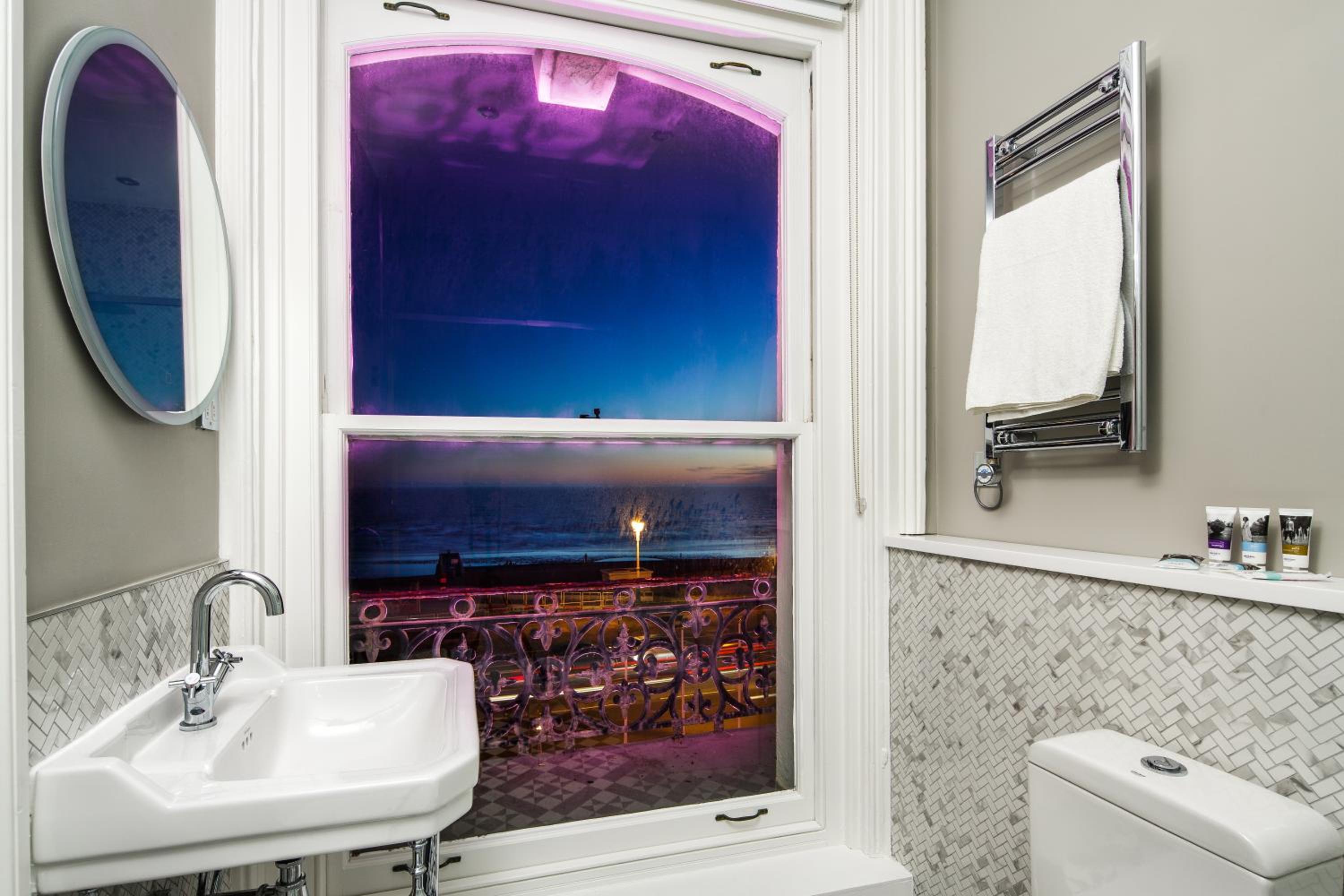 Privilege Double Room with Sea View - Photo 8