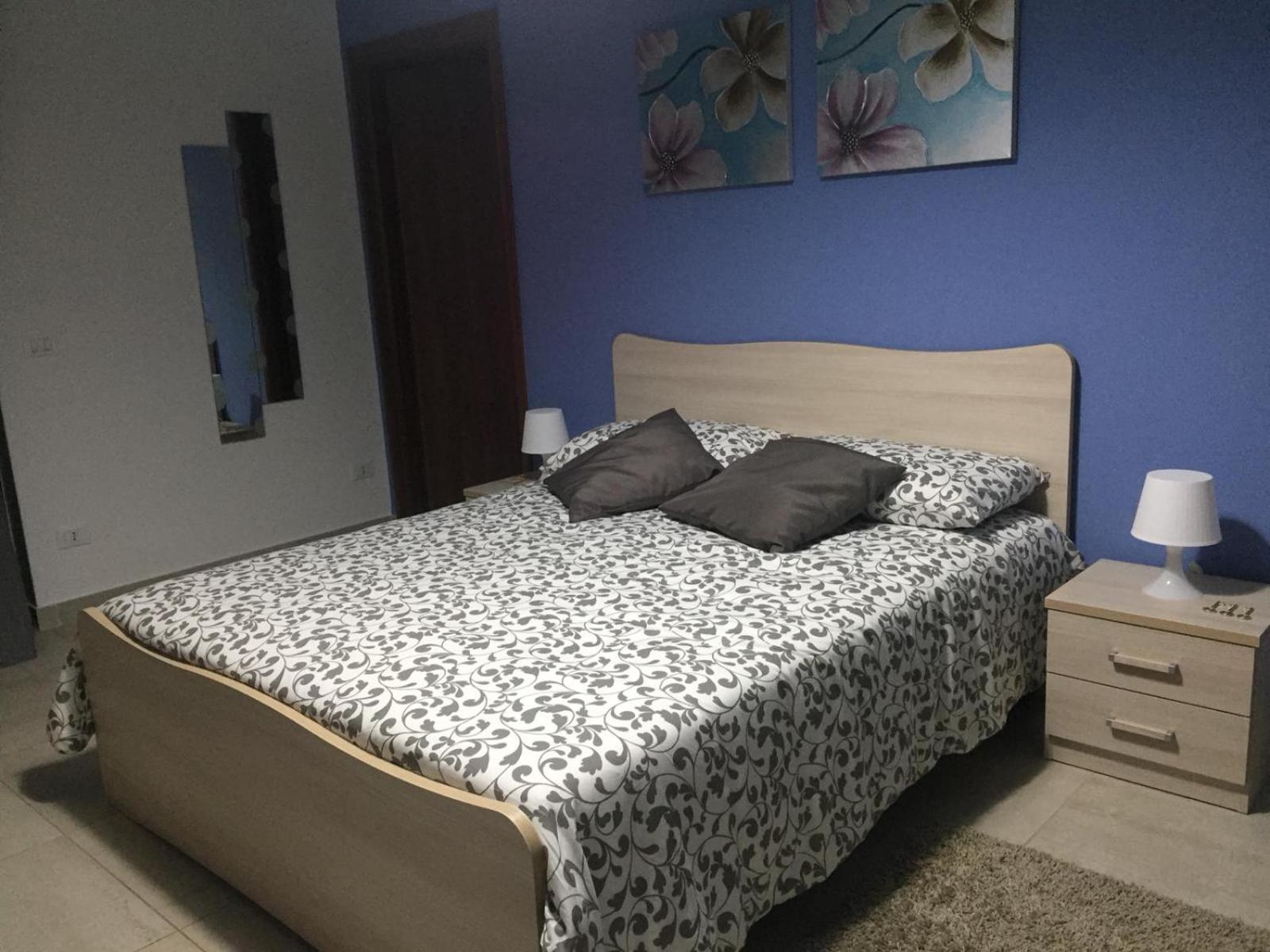 Quadruple Room with Private Bathroom - Photo 2