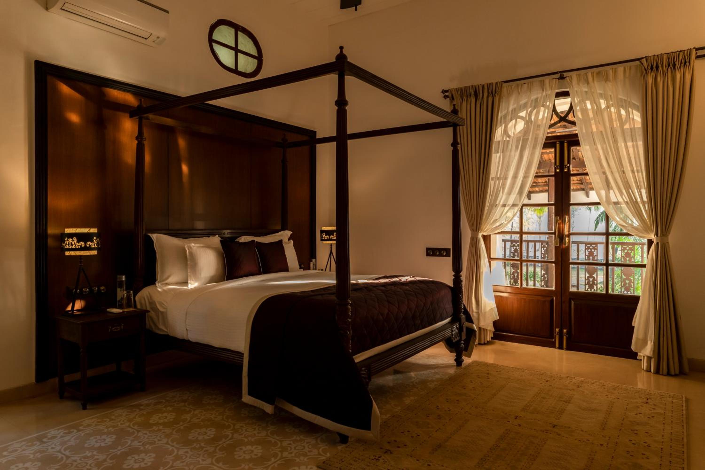 Dr. T.B Cunha Suite with Private Terrace