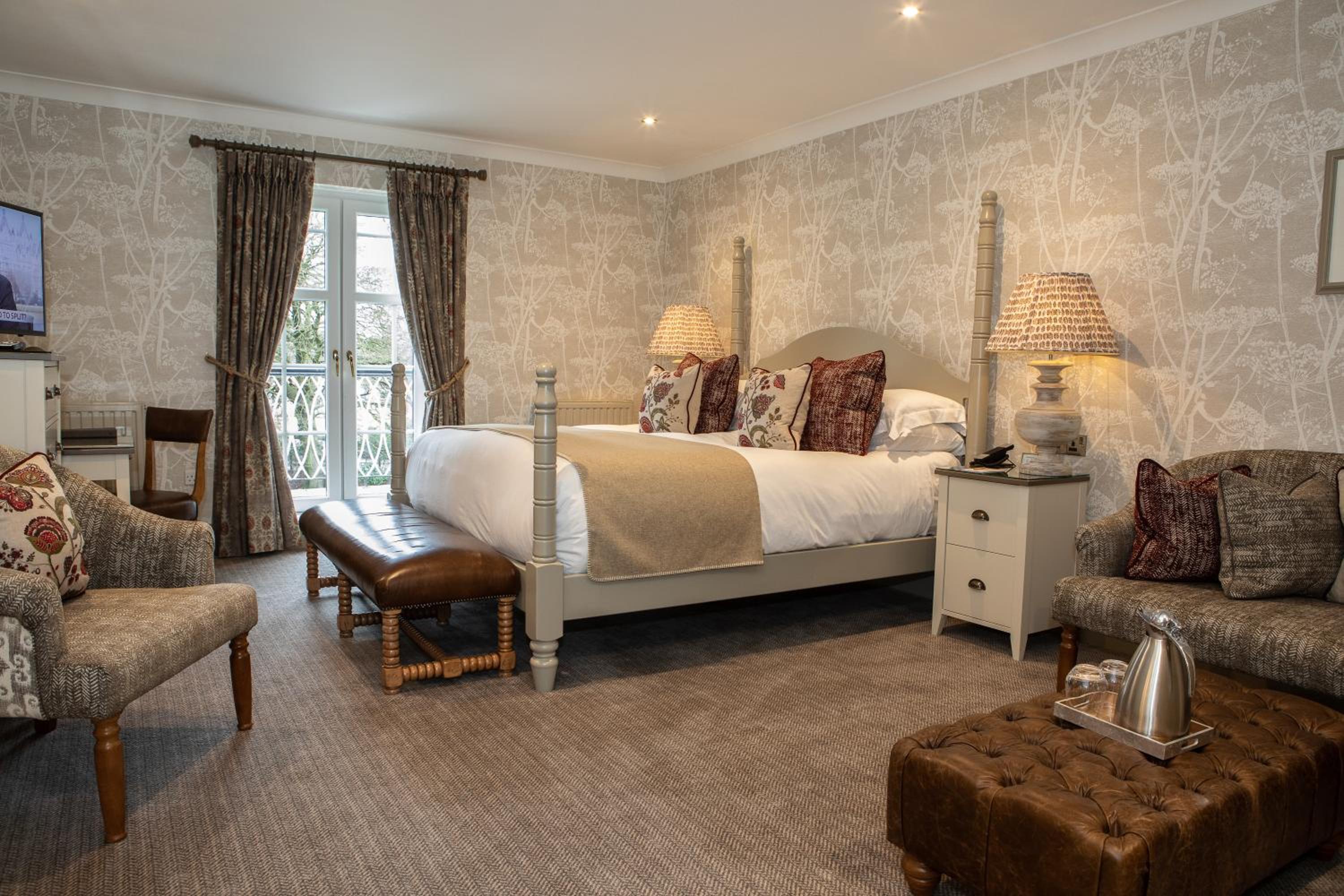 Deluxe King Room photo 3