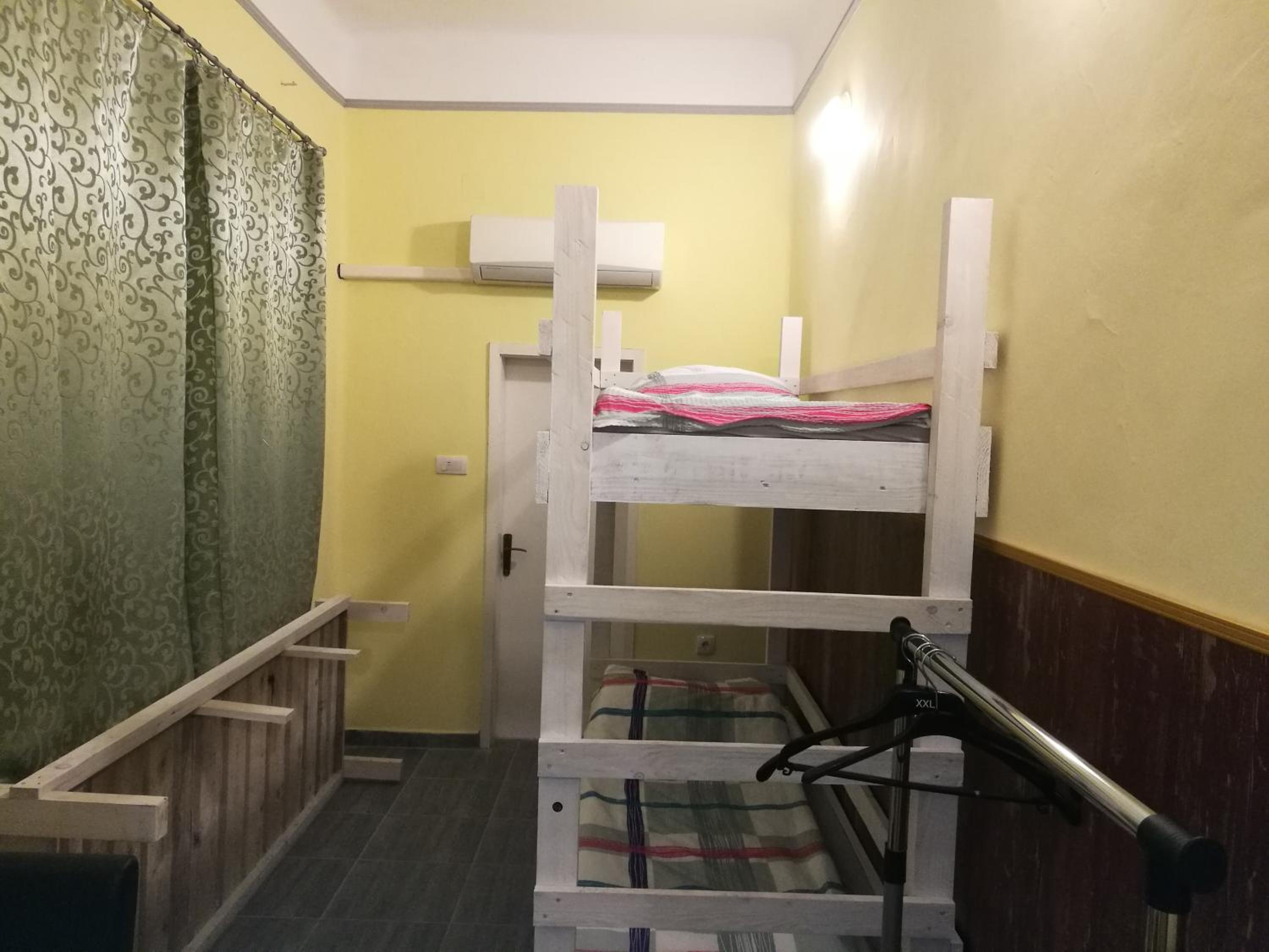 Double Room with Private Bathroom photo 2