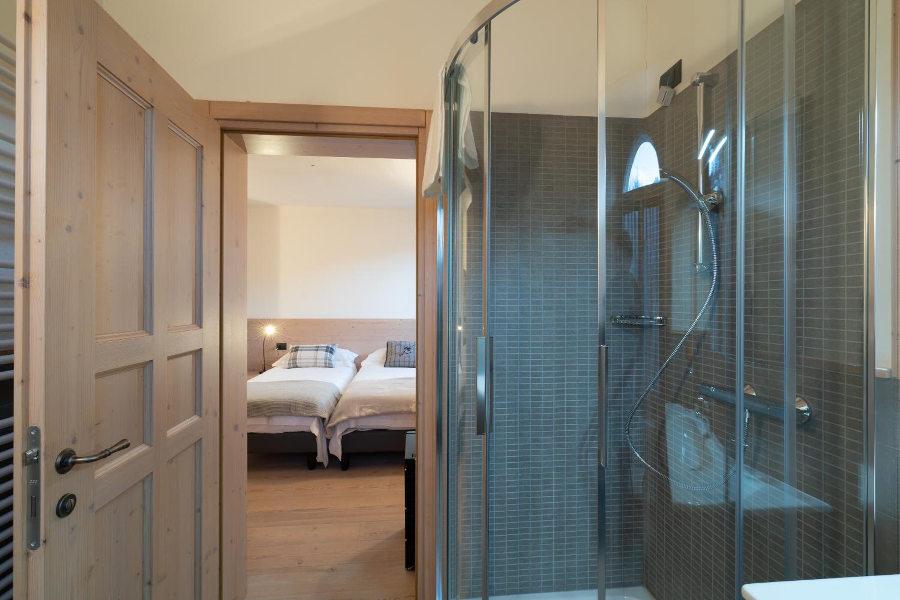 Twin Room with Terrace - Photo 4